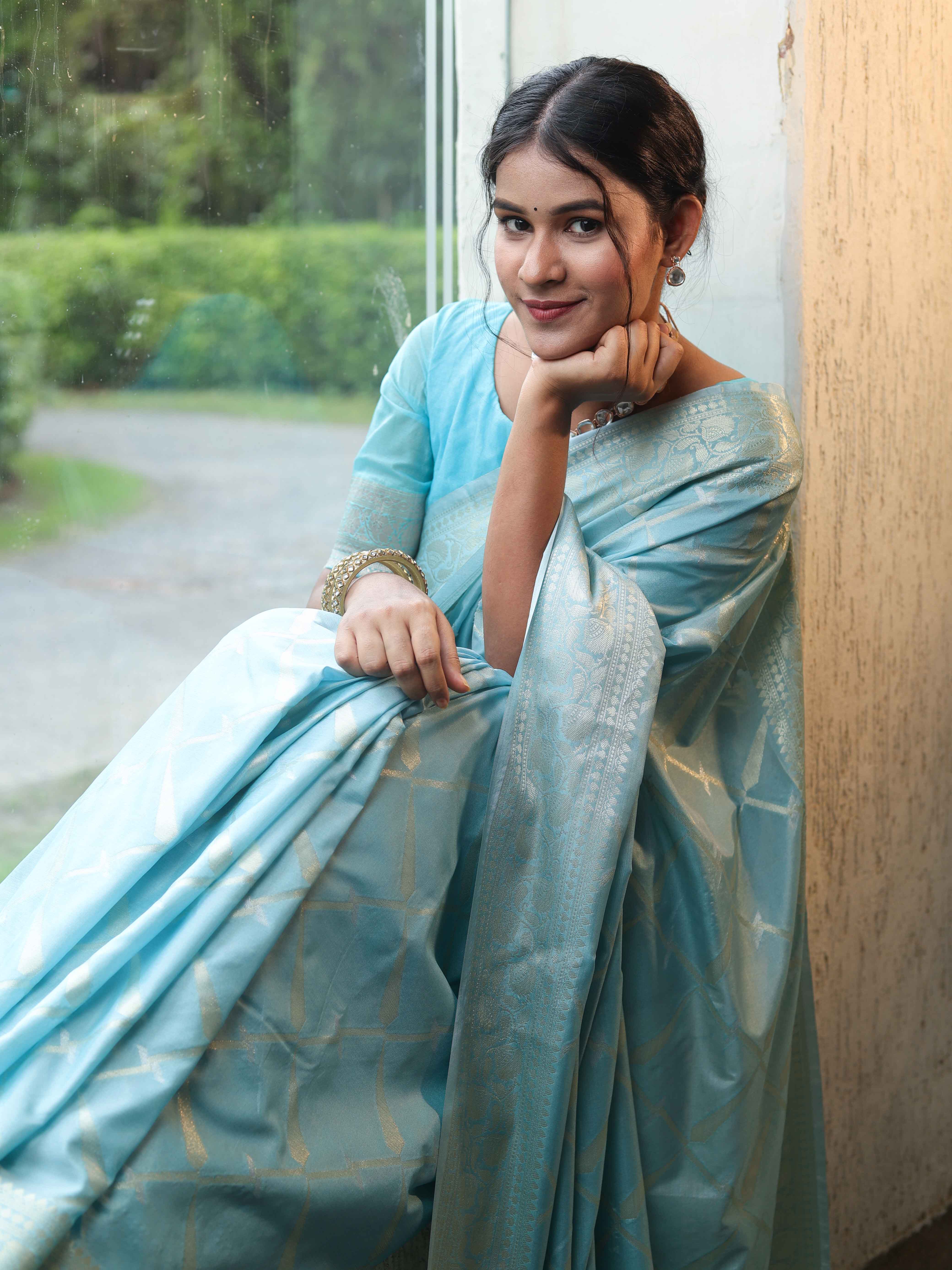 Banarasee Handwoven Semi Silk Saree With Silver Zari Jaal Design-Light Blue