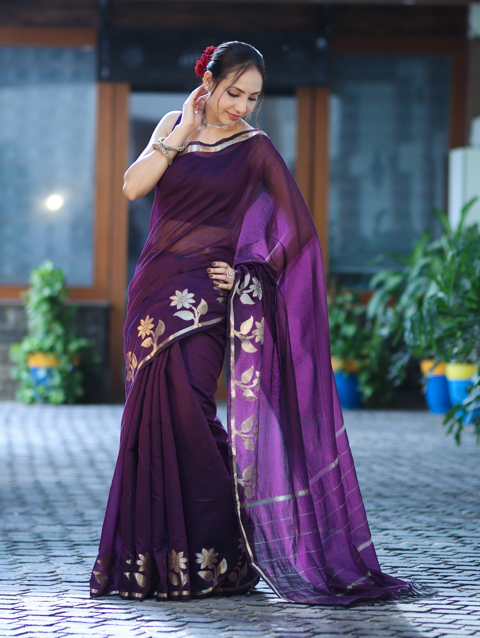 Banarasee Handloom Cotton Silk Plain Saree With Floral Zari Border-Violet