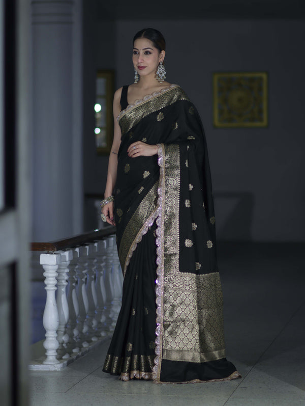 Banarasee Handloom Semi Silk Saree With Zari Buti Design & Lace Border-Black