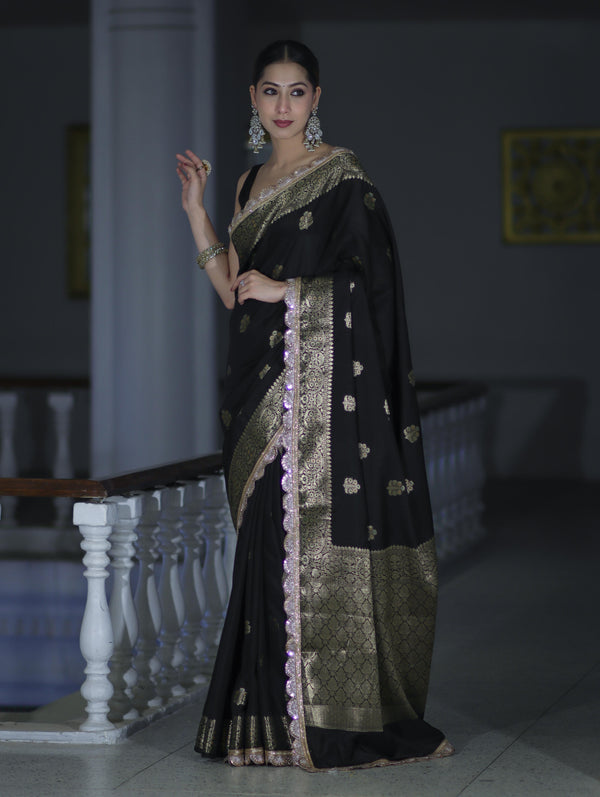 Banarasee Handloom Semi Silk Saree With Zari Buti Design & Lace Border-Black