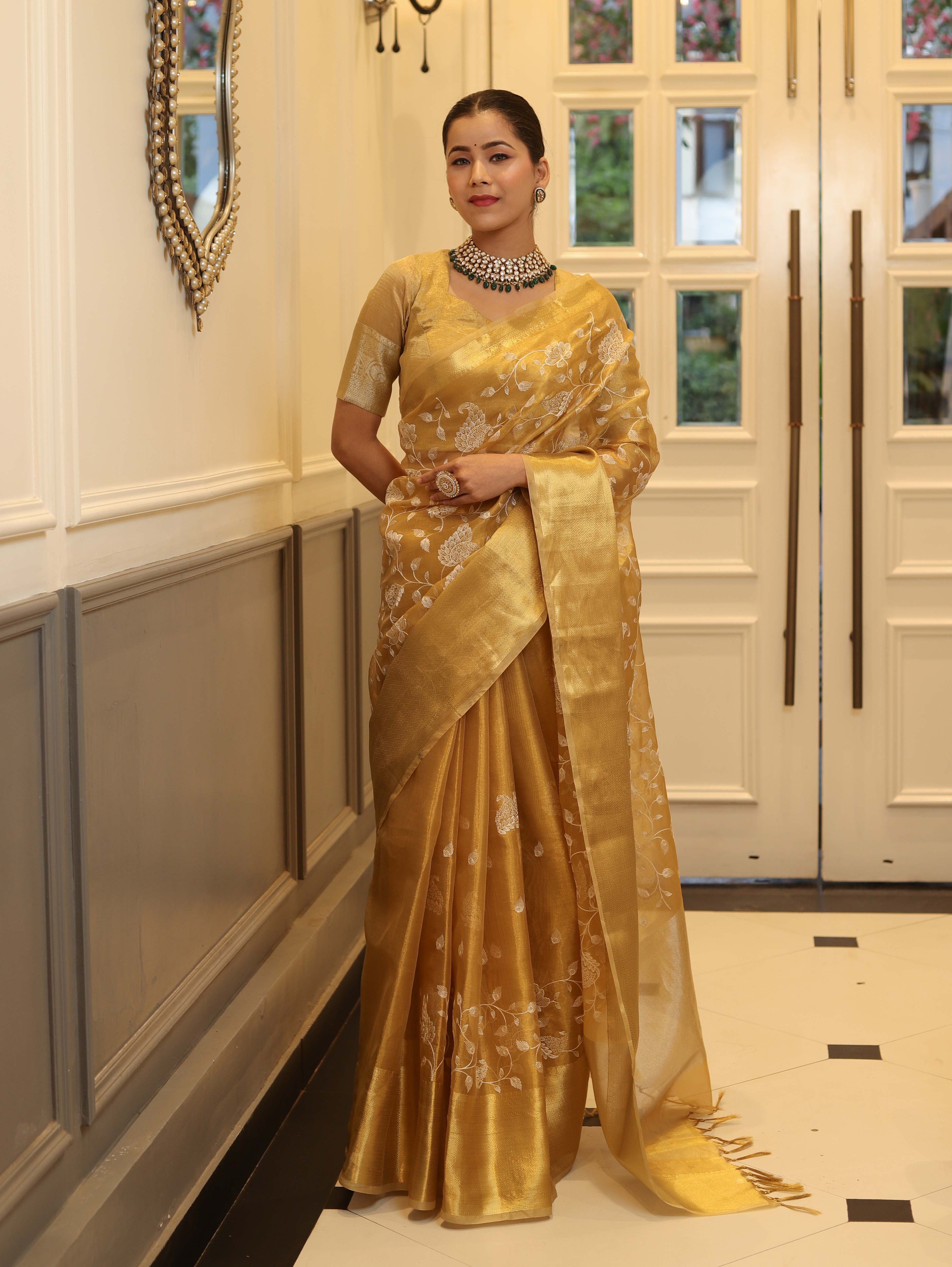 Banarasee Handwoven Tissue Saree With Zari & Thread Work-Gold