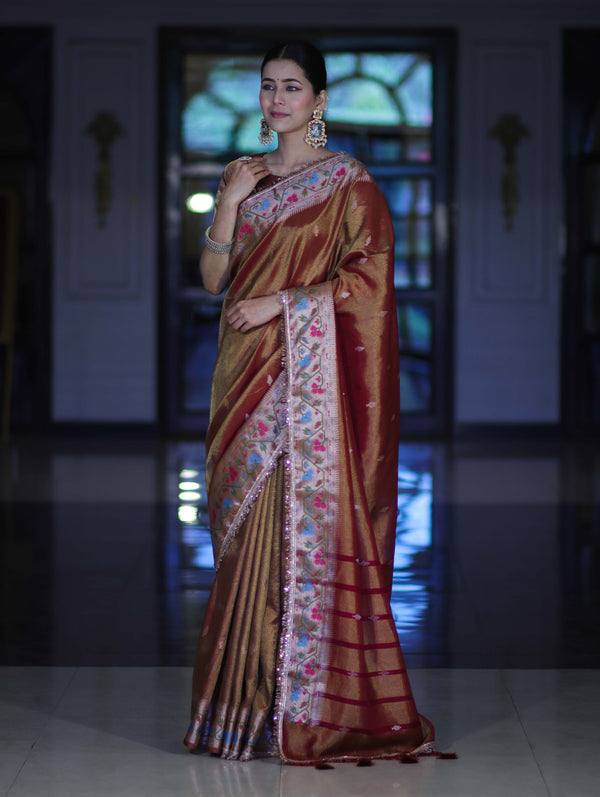 Banarasee Handloom Dual Tone Shimmer Silk Saree With Buti Design & Lace Border-Earthy Brown