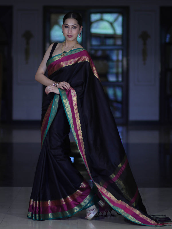 Banarasee Handloom Plain Semi Silk Saree With Contrast Zari Border-Black