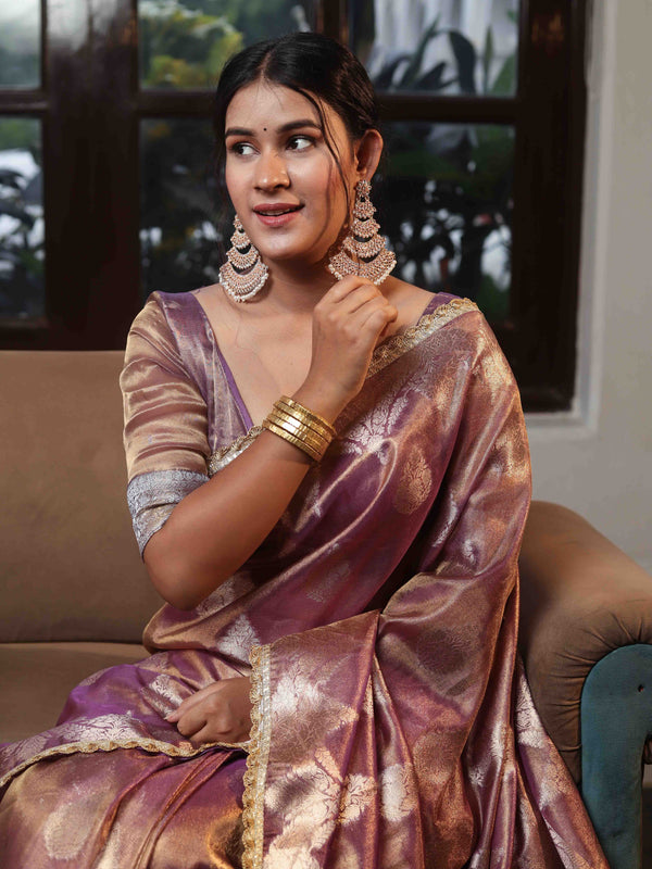 Banarasee Handwoven Crushed Tissue Saree With Zari Buta Design & Lace-Onion Pink