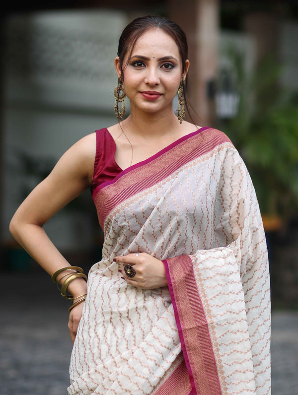 Banarasee Handwoven Georgette Saree With Antique Zari Work & Contrast Border-Off White