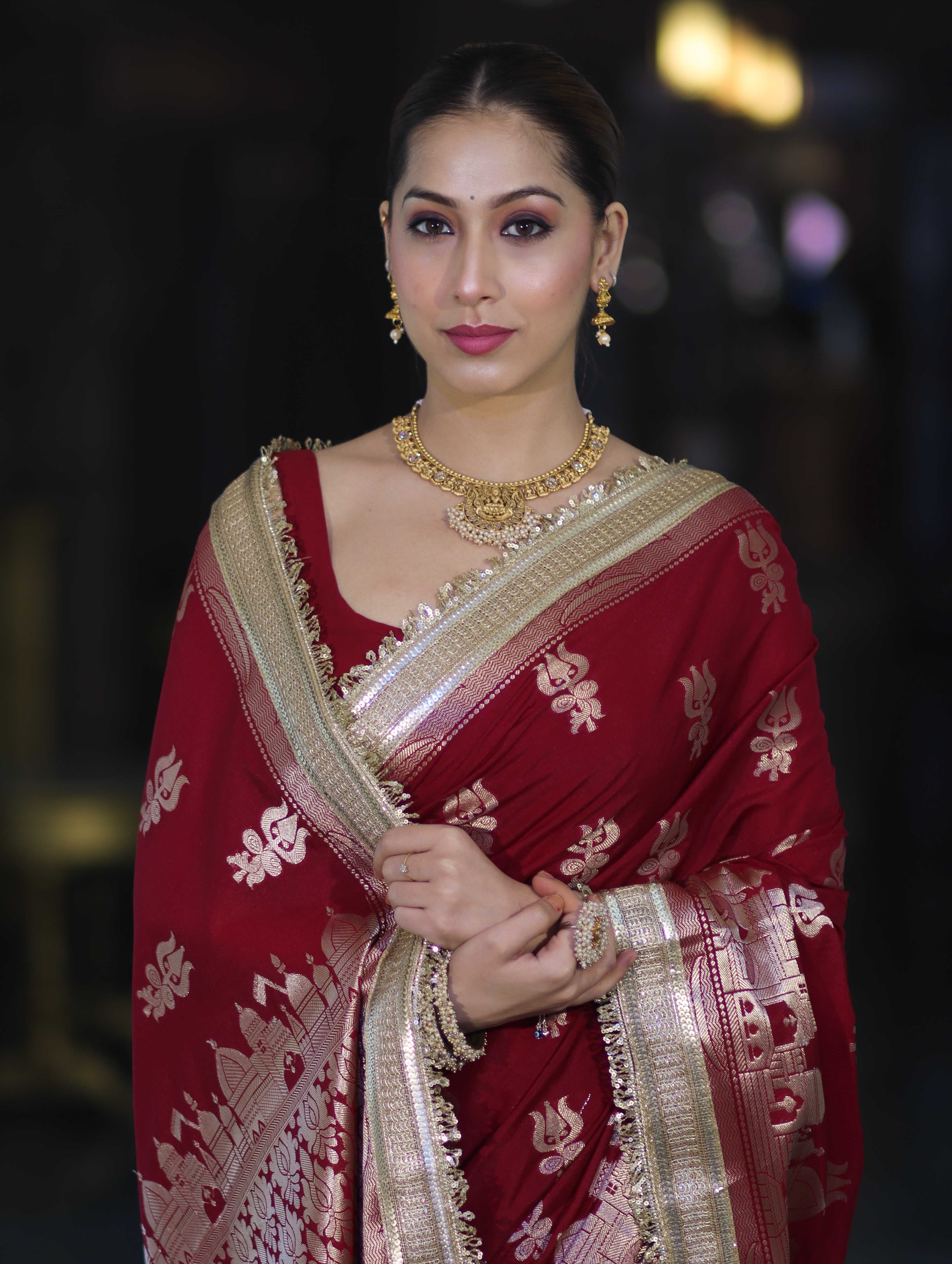 Banarasee Handloom Soft Silk Saree With Trishul Design Ganga Ghat Border & Lace-Maroon