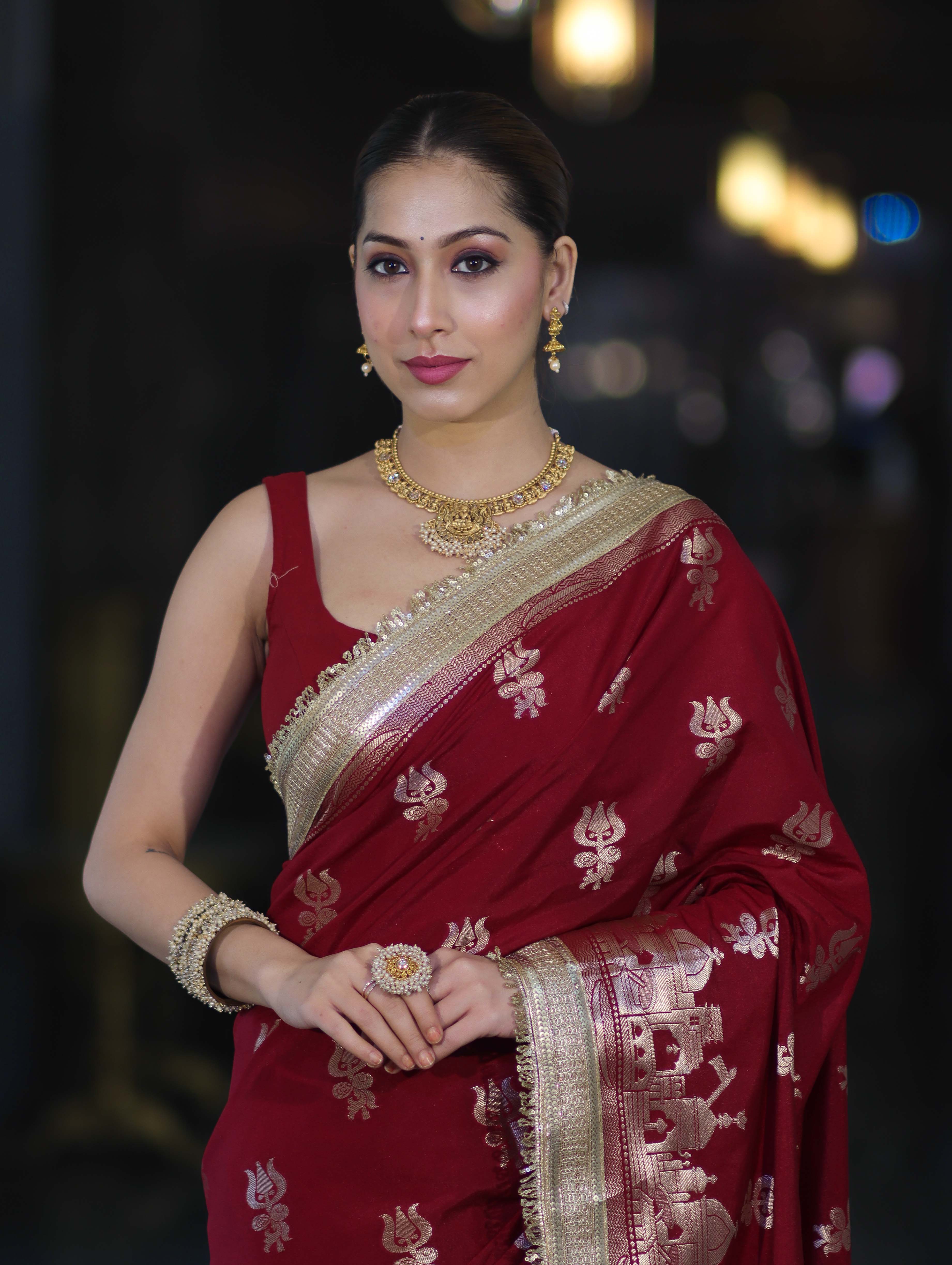 Banarasee Handloom Soft Silk Saree With Trishul Design Ganga Ghat Border & Lace-Maroon