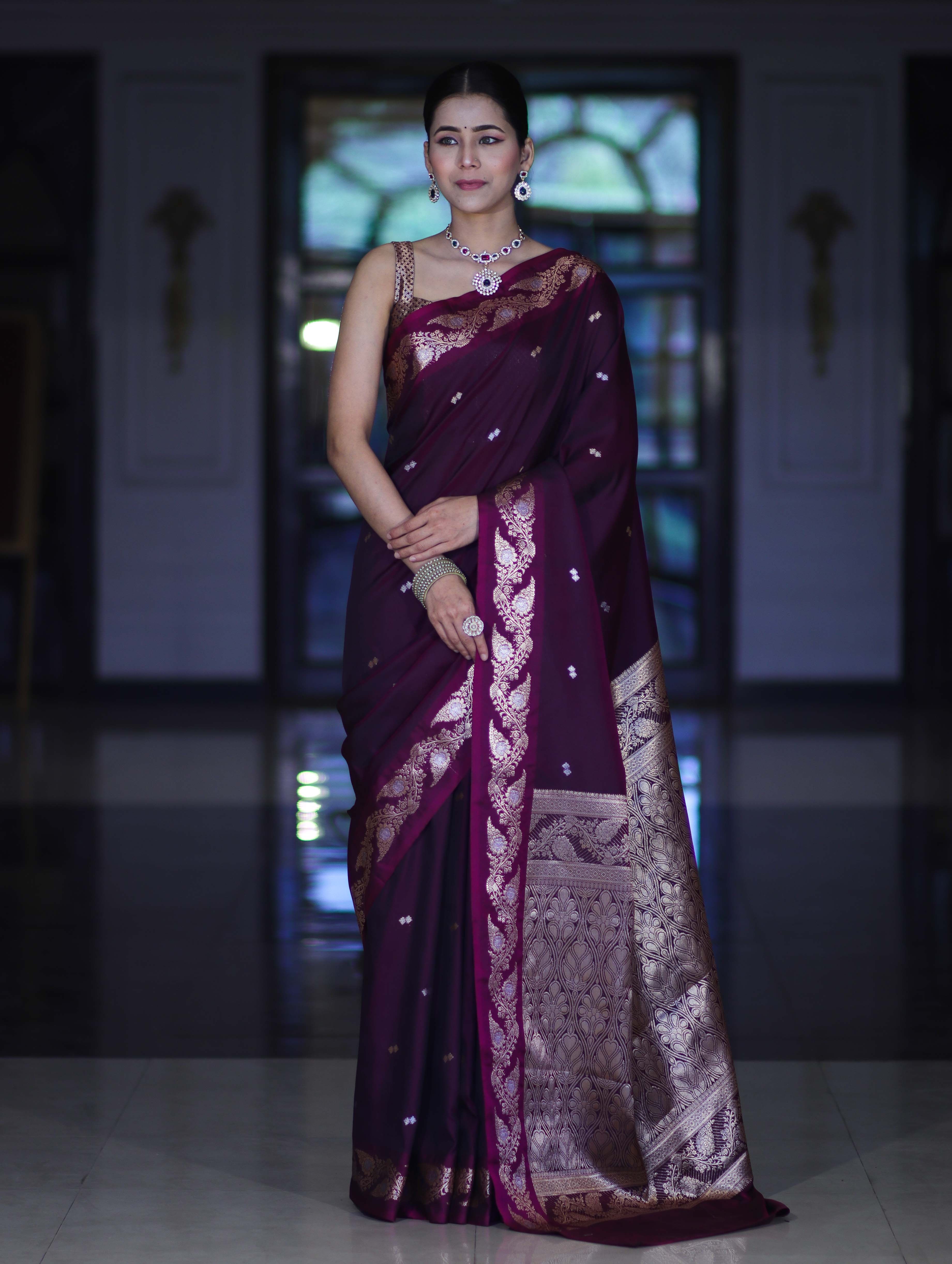 Banarasee Handloom Semi Silk Saree With Sona Rupa Zari Buti Design & Floral Border-Wine