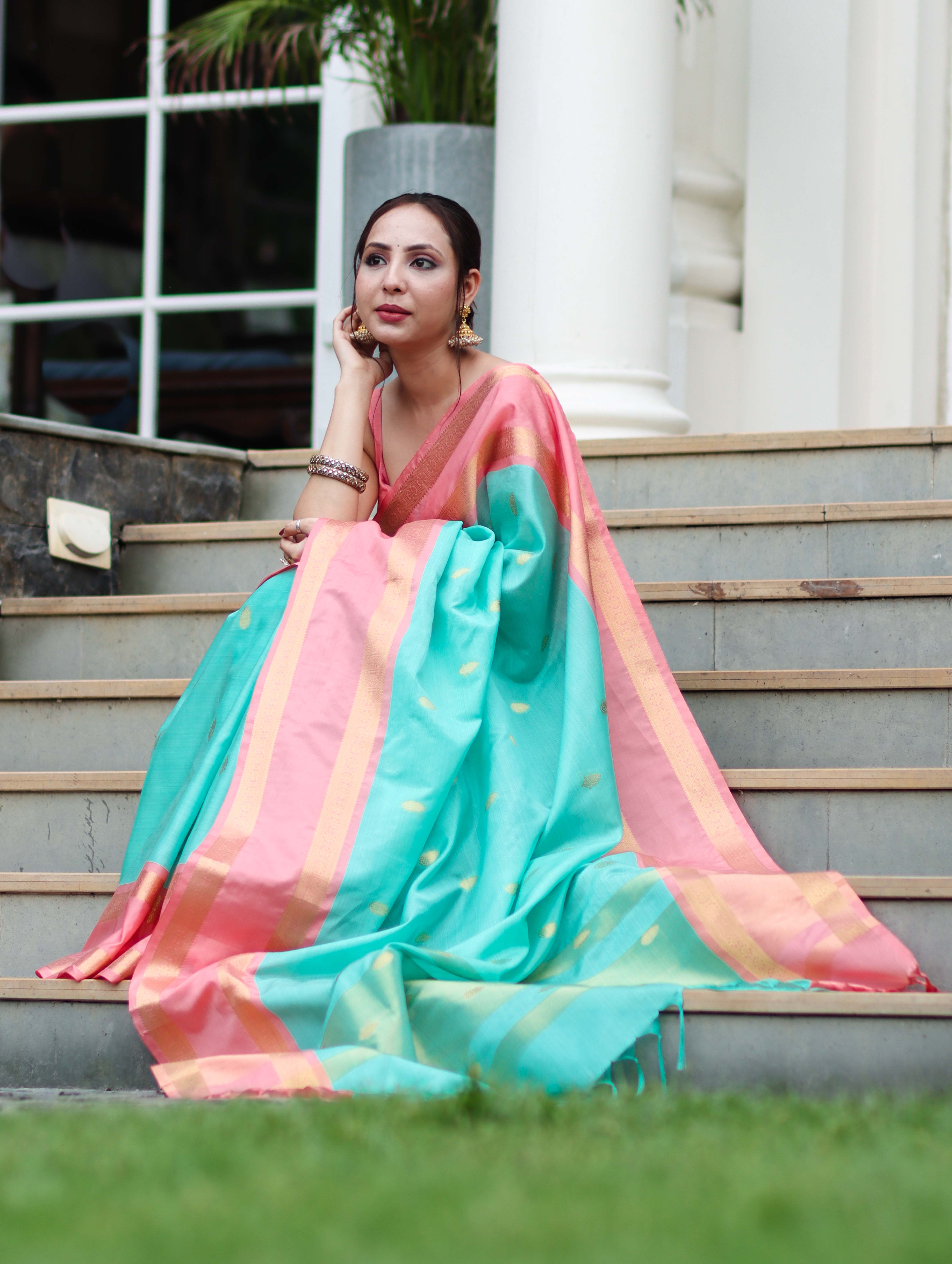 Banarasee Handloom Semi Silk Saree With Buti Design & Contrast Border-Sea Green & Peach