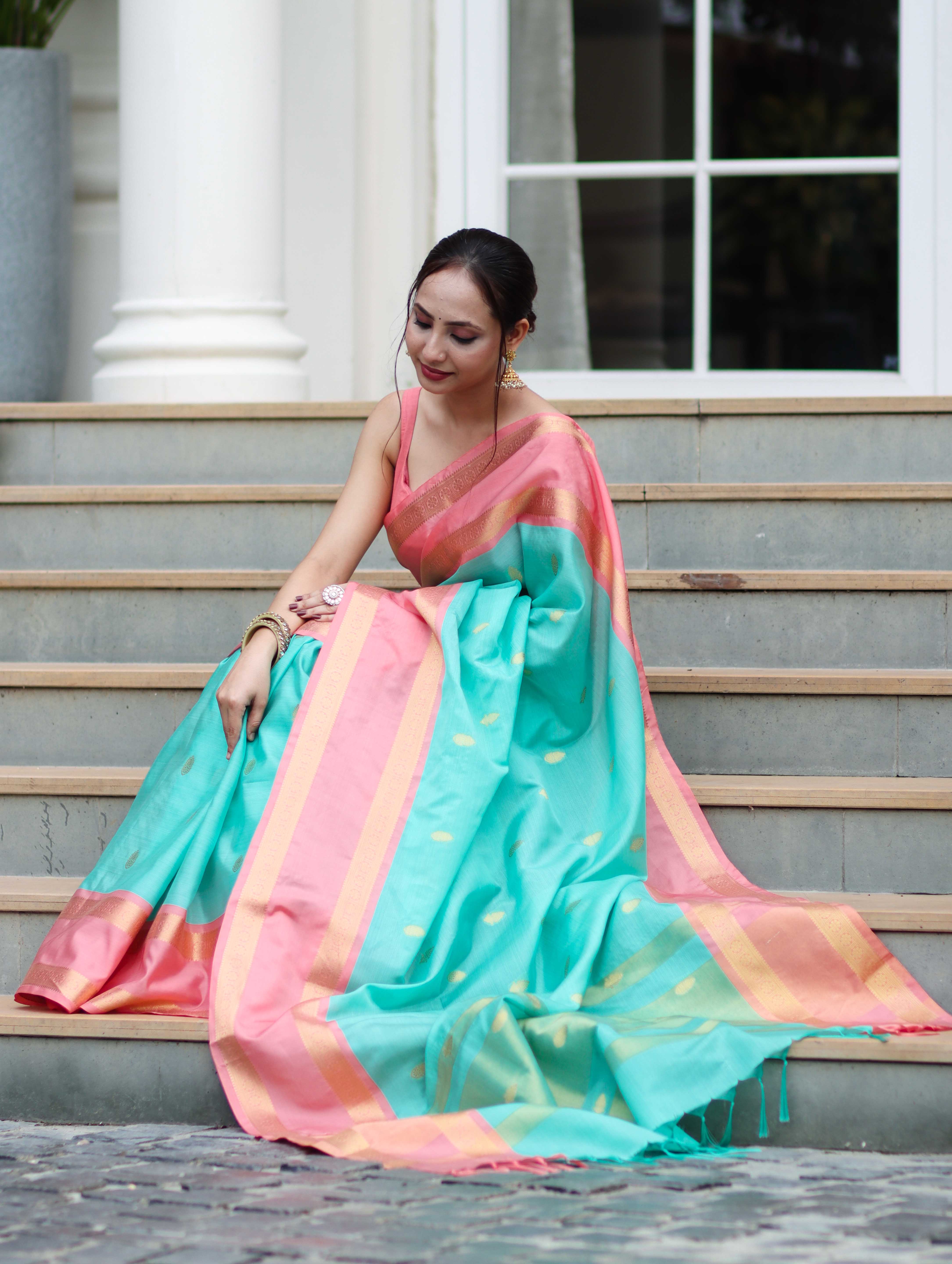Banarasee Handloom Semi Silk Saree With Buti Design & Contrast Border-Sea Green & Peach