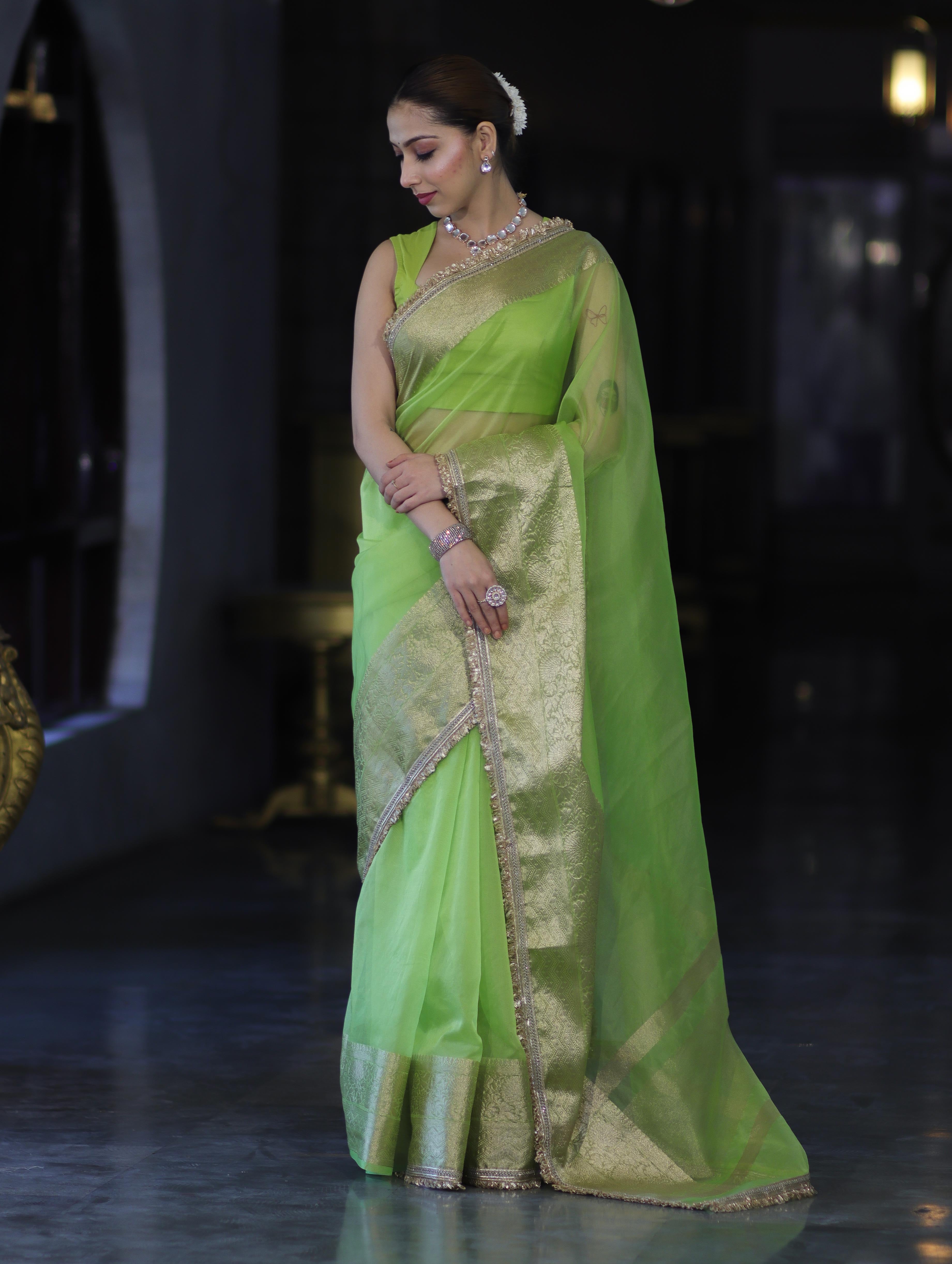 Banarasee Handloom Organza Mix Plain Saree With Zari Border & Lace-Lime Green