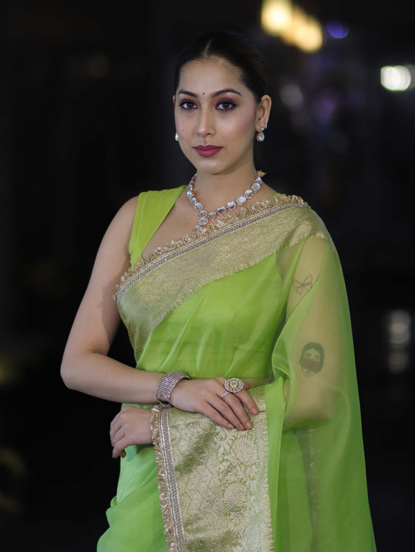 Banarasee Handloom Organza Mix Plain Saree With Zari Border & Lace-Lime Green