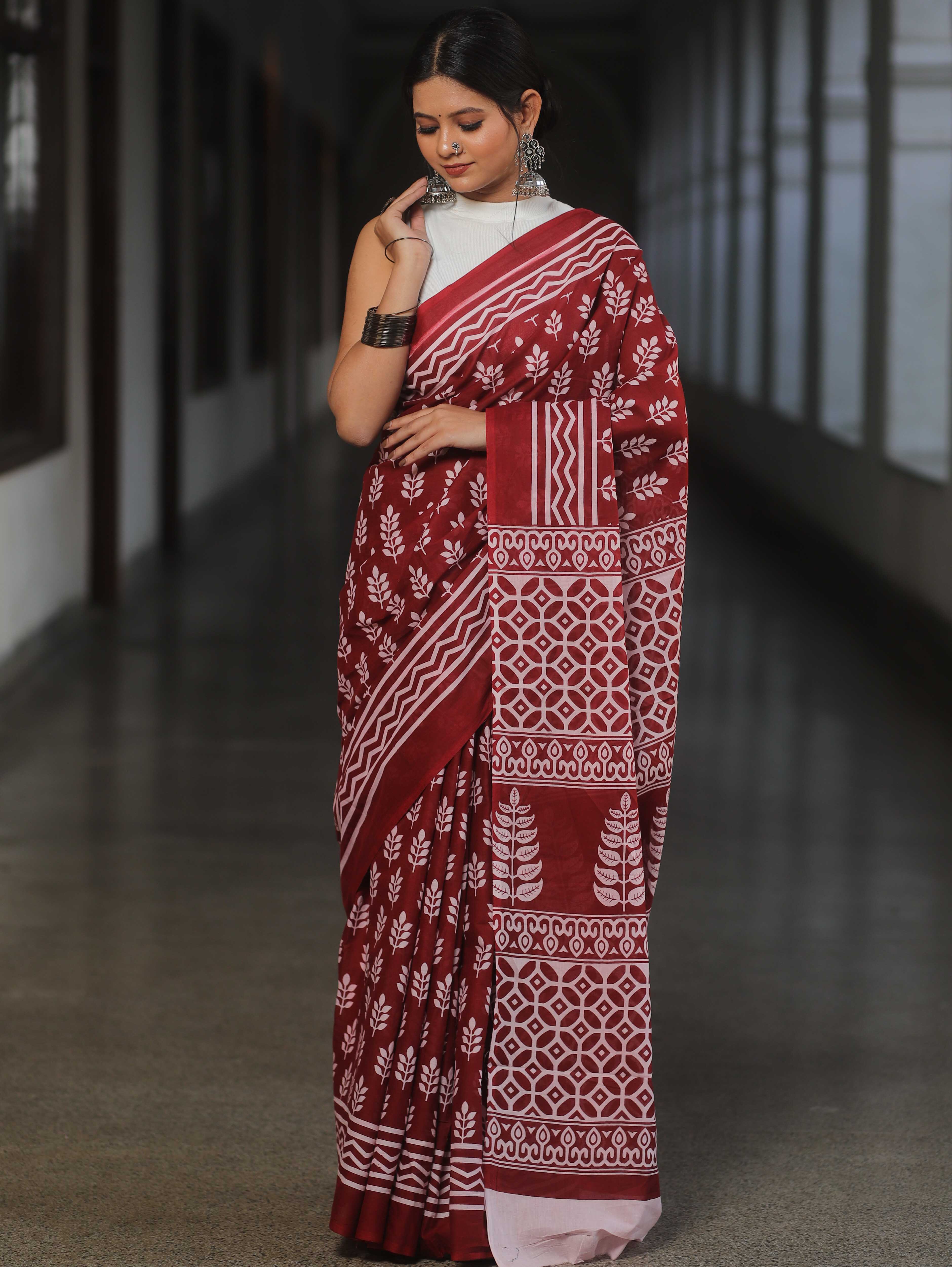 Handloom Mul Cotton Hand-Block Print Saree-Maroon