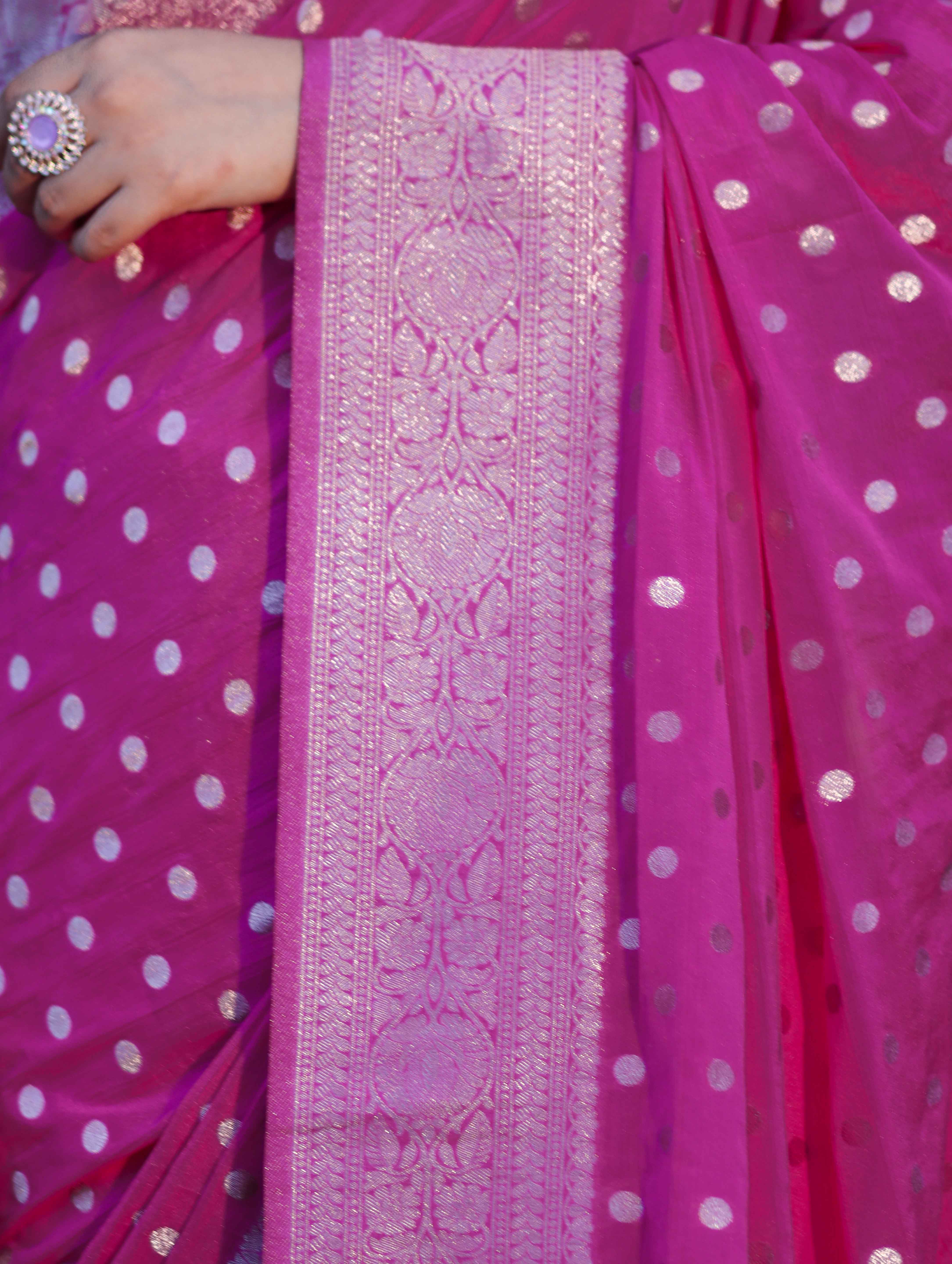 Banarasee Handwoven Chiffon Saree With Polka Dots Design & Border-Magenta