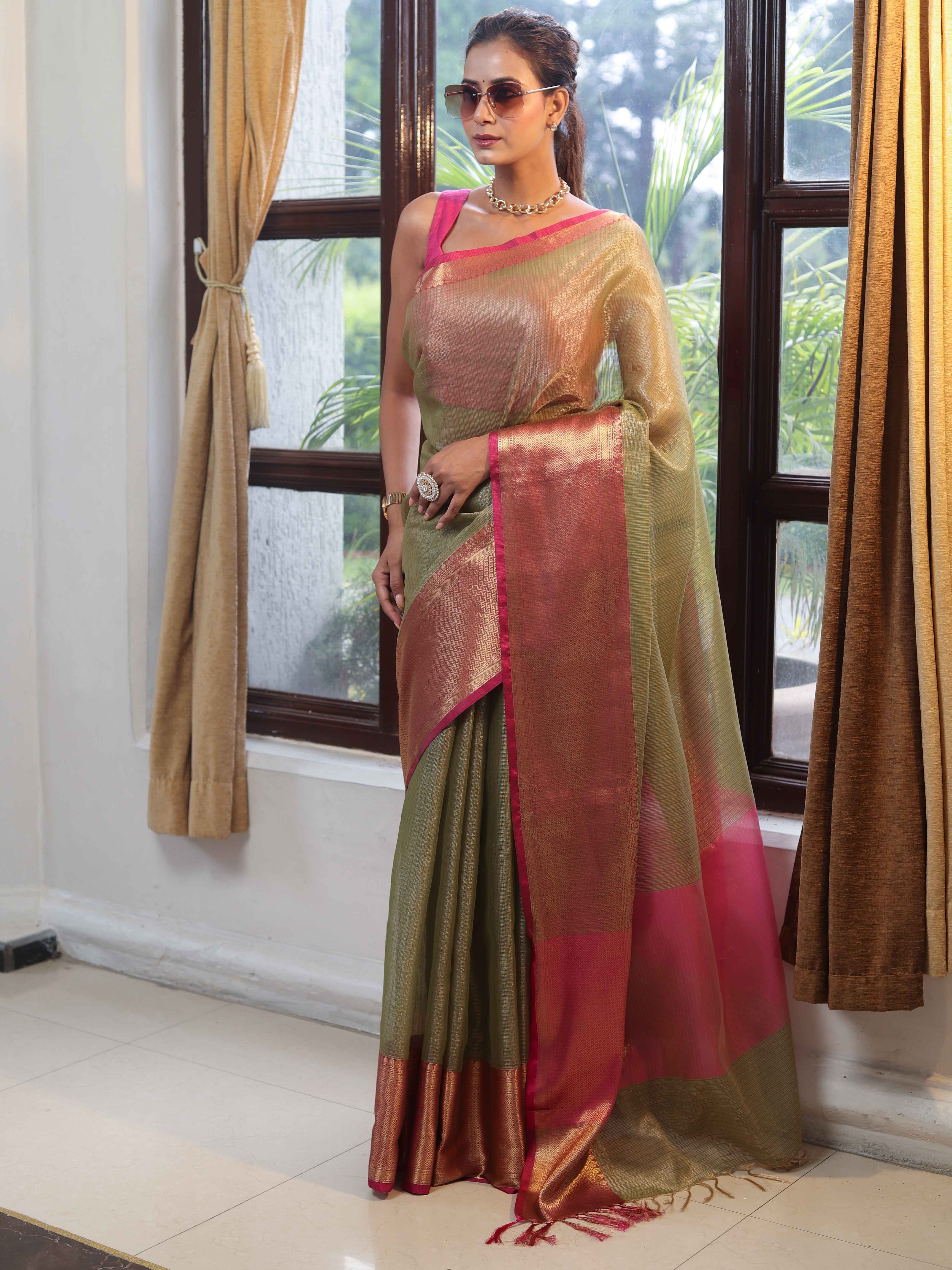 Banarasee Handloom Tissue Saree With Contrast Tanchoi Border-Green & Pink