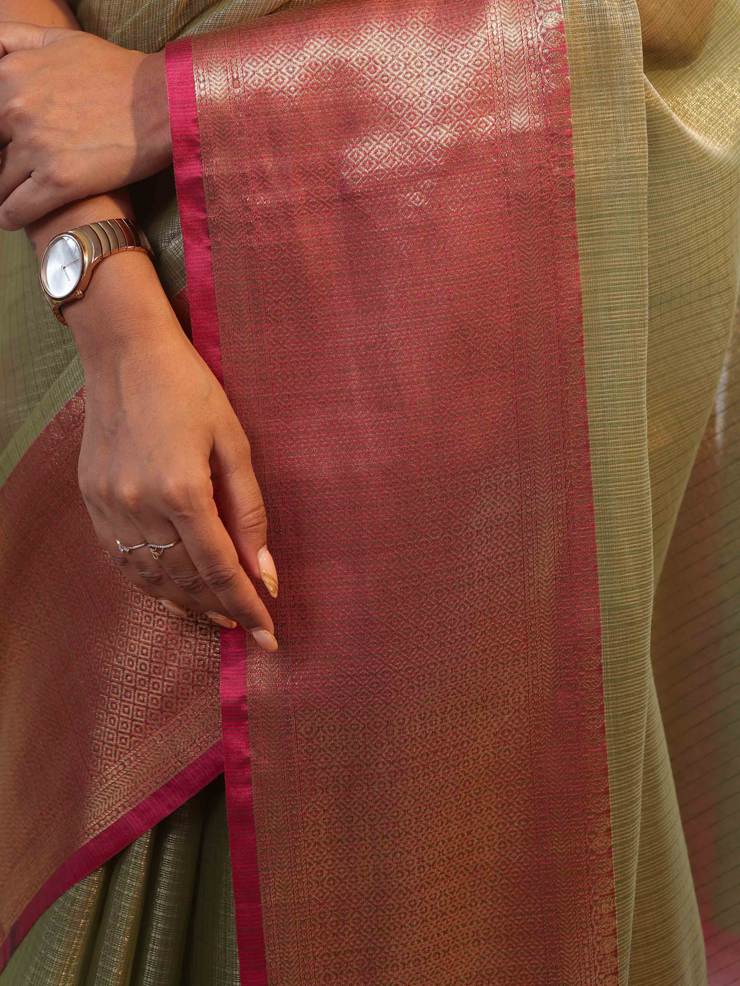 Banarasee Handloom Tissue Saree With Contrast Tanchoi Border-Green & Pink