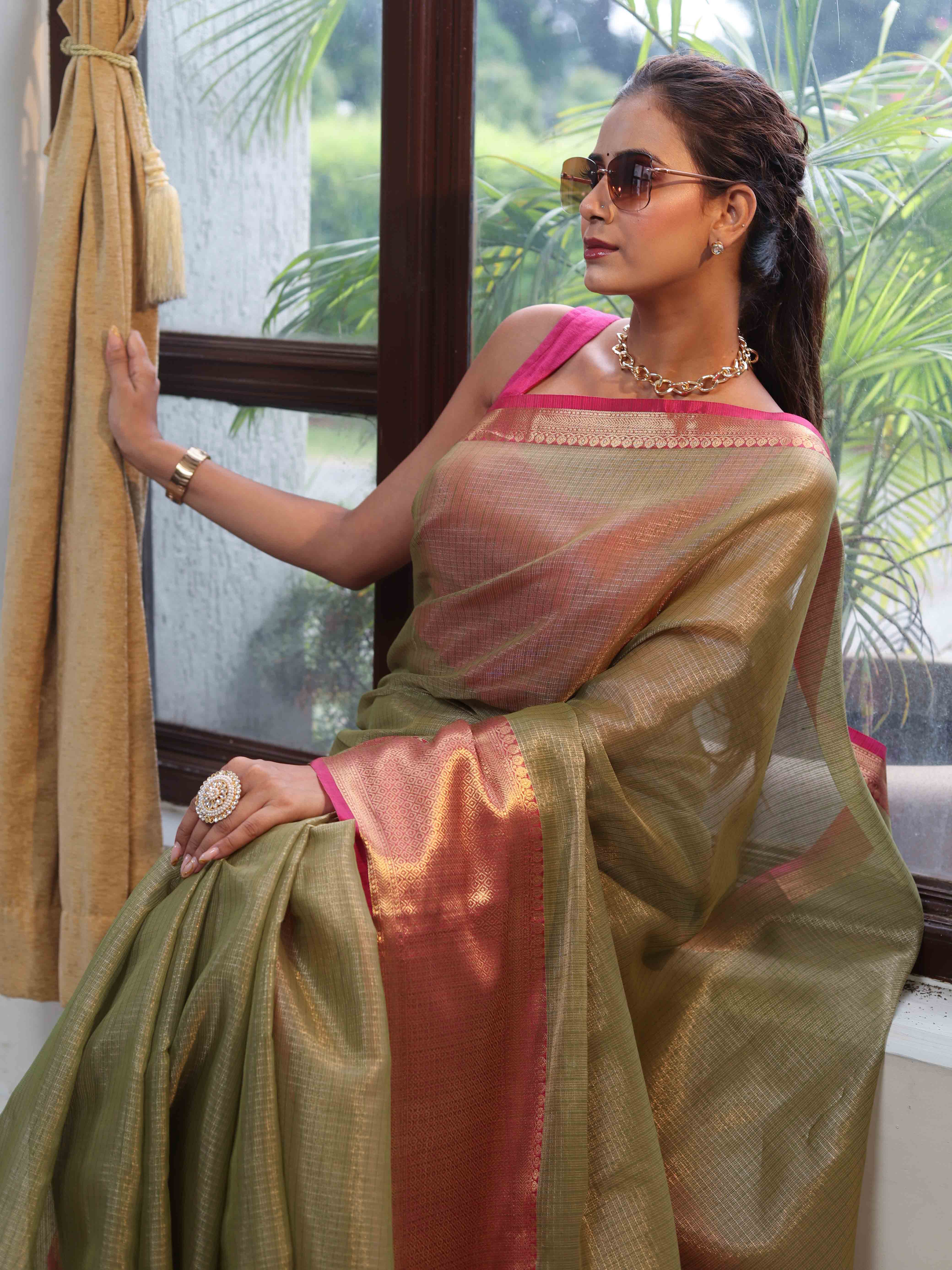 Banarasee Handloom Tissue Saree With Broad Contrast Border-Green & Pink