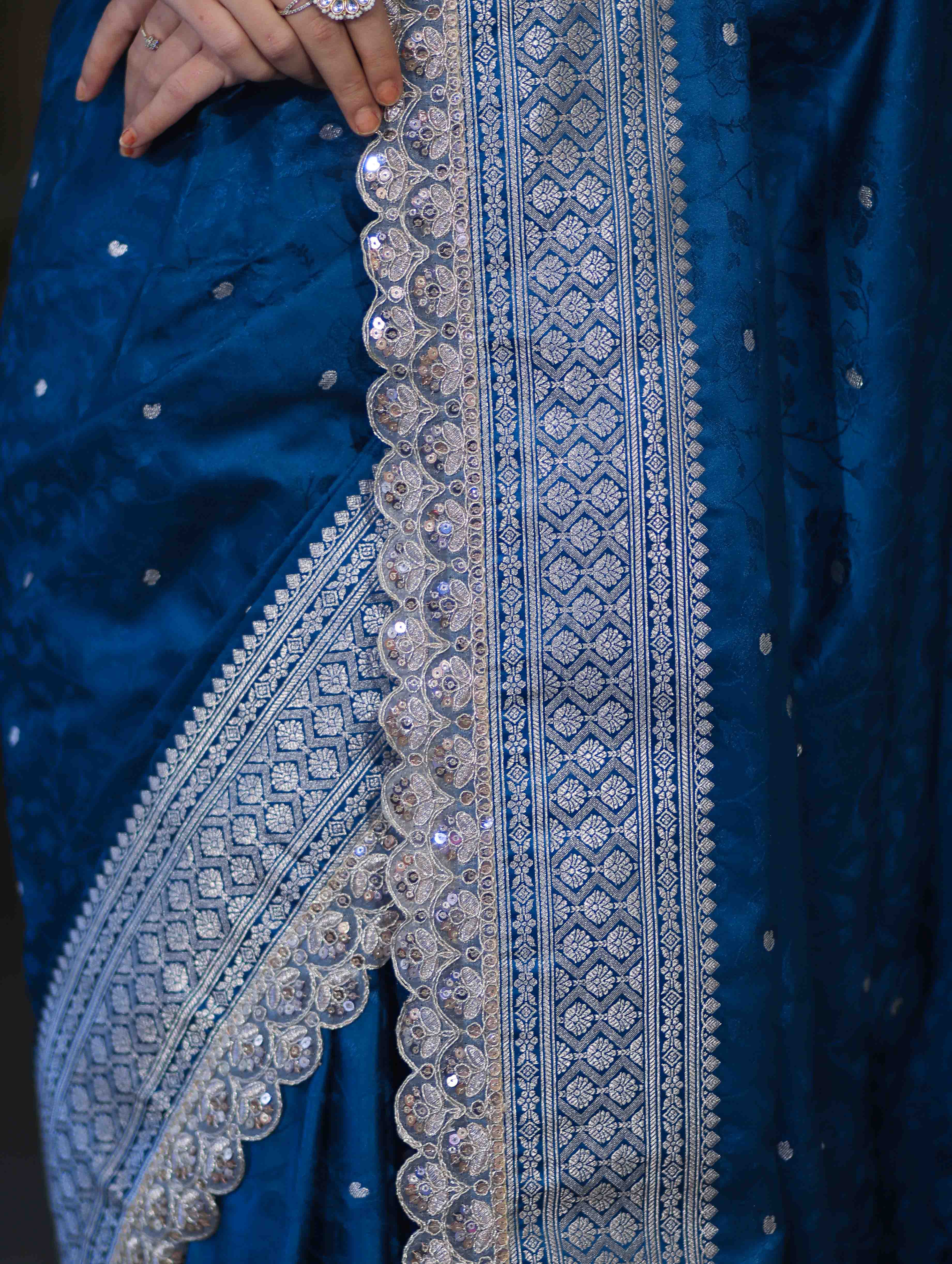 Banarasee Handloom Mashru Silk Saree With Buti Design Zari Border & Lace-Teal Blue