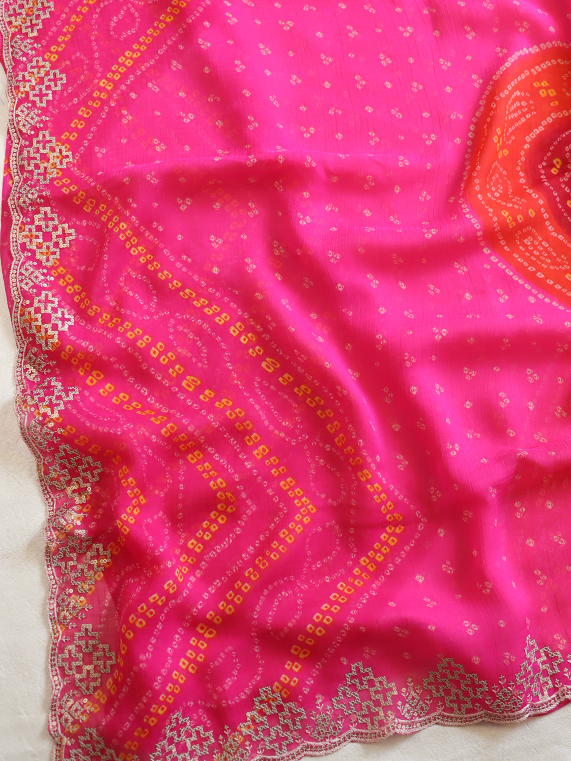 Banarasee Chiffon Bandhani Print Saree & Hand Work With Contrast Blouse-Pink