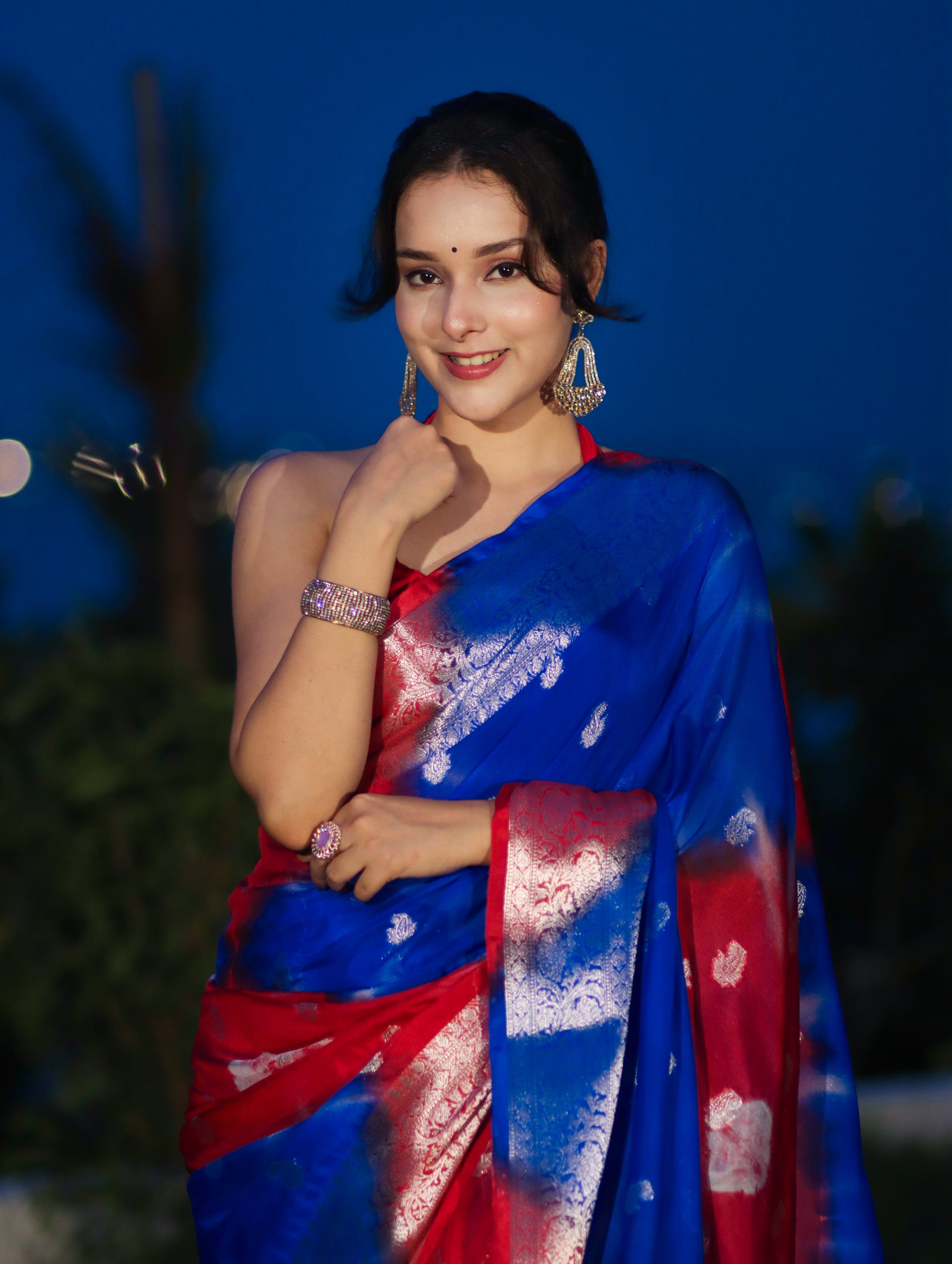 Banarasee Handwoven Semi-Chiffon Shibori Dyed Saree With Zari Work-Blue & Red