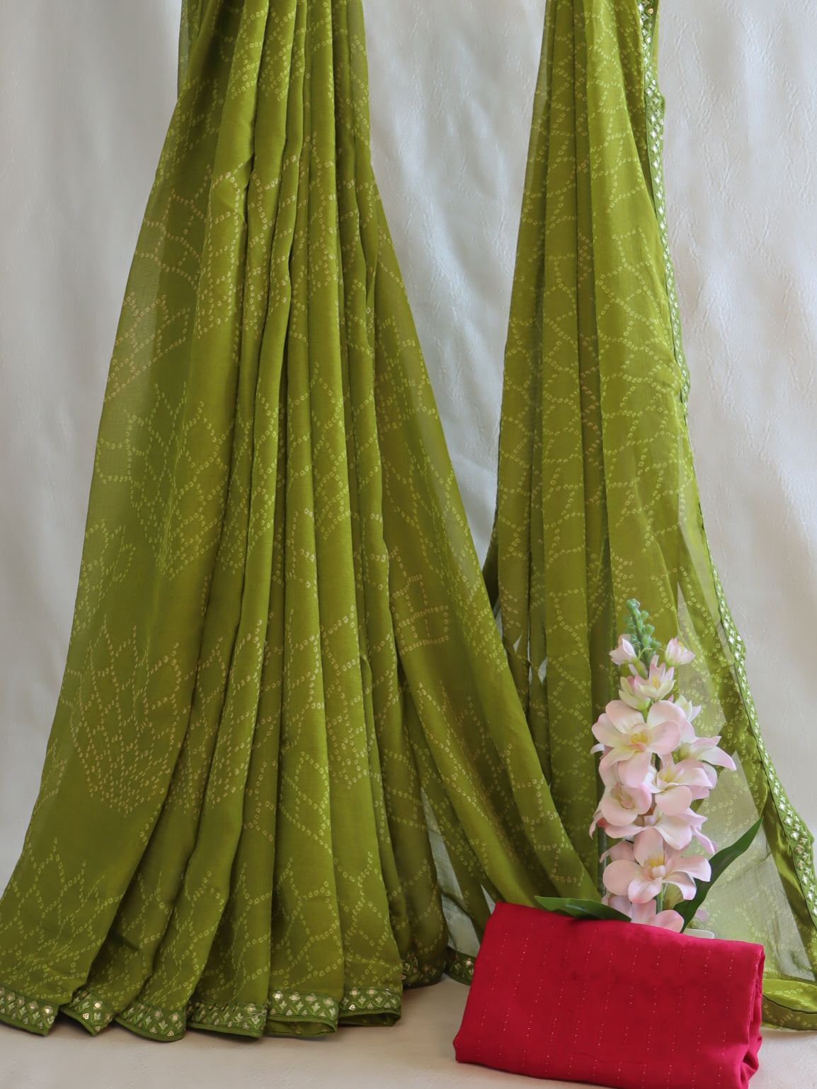 Banarasee Chiffon Bandhani Print Saree & Hand Work With Contrast Blouse-Henna Green