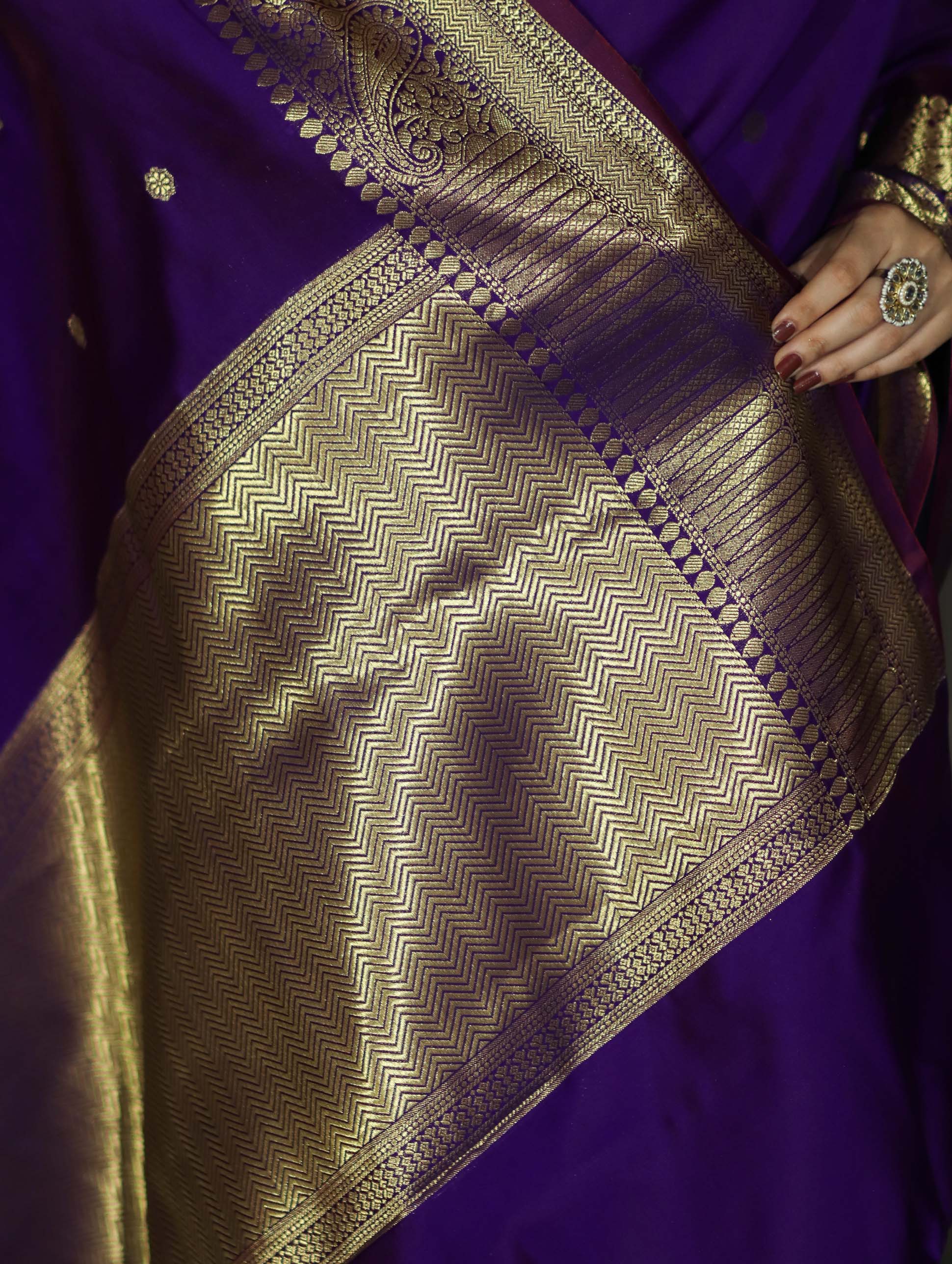 Banarasee Handwoven Semi Silk Saree With Zari Buti Design & Border-Violet