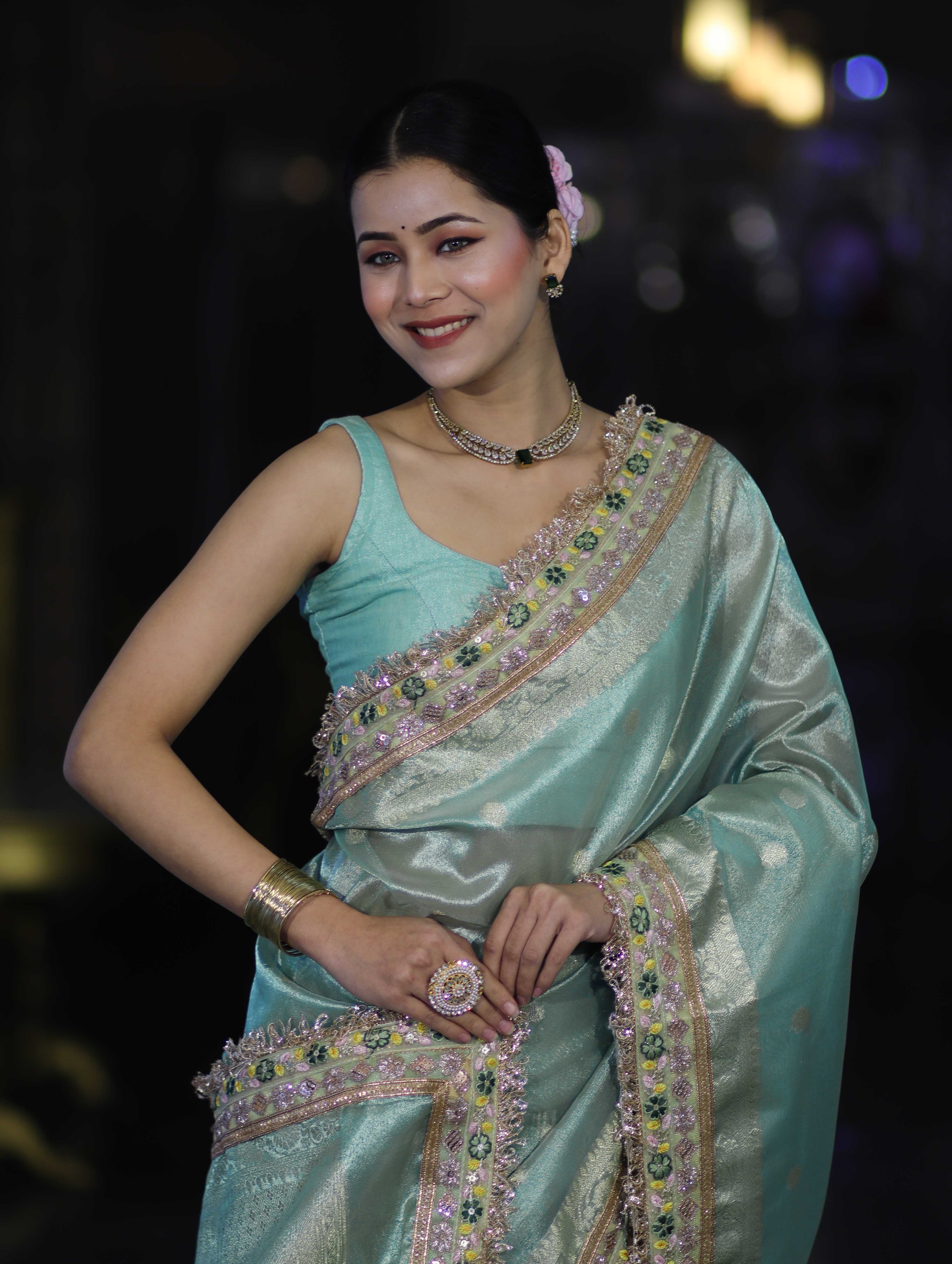Banarasee Handloom Tissue Saree With Zari Buti Design Floral Border & Lace-Pastel Green
