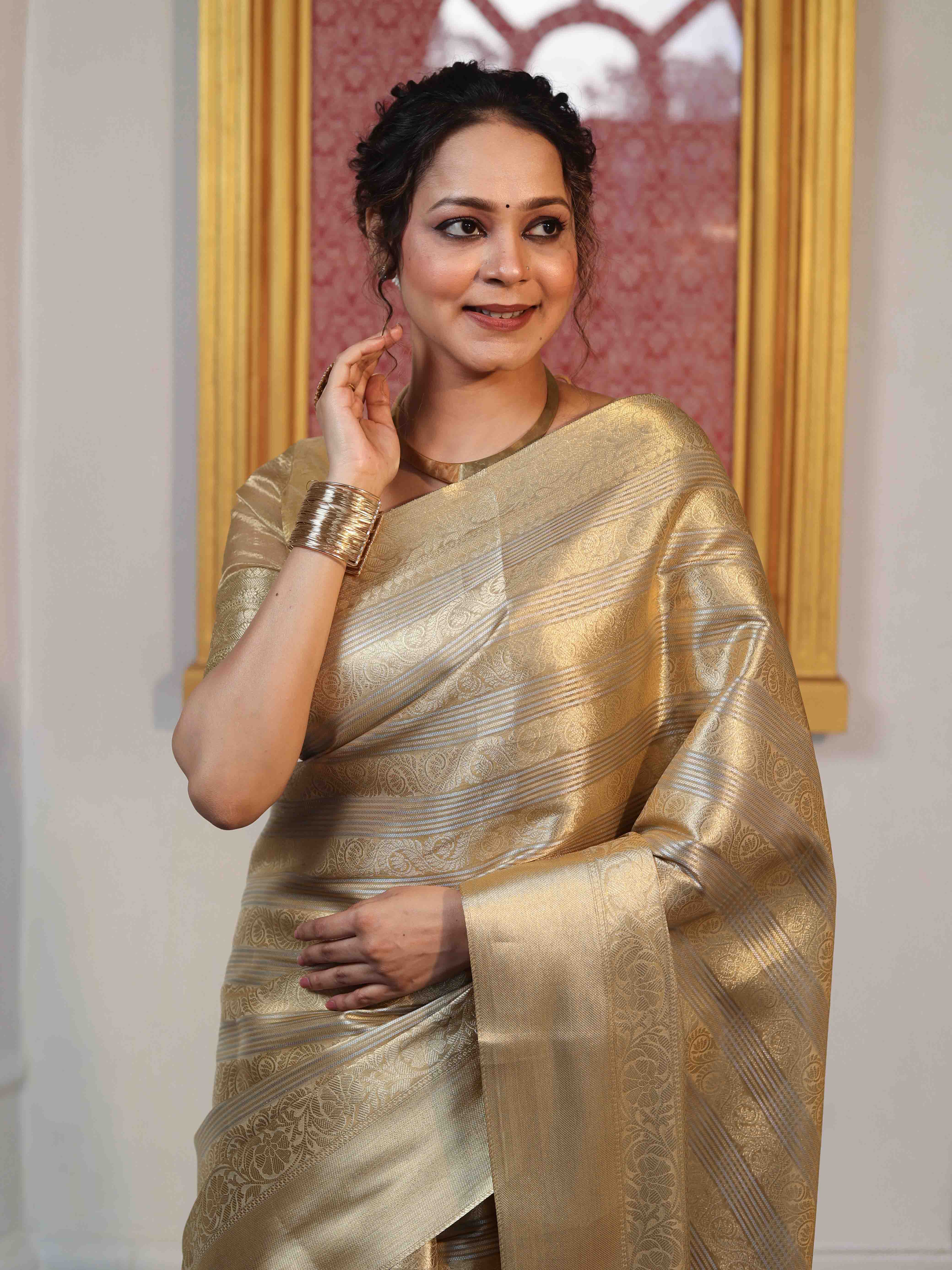 Banarasee Handloom Stripe Pattern Tissue Saree With Border-Gold