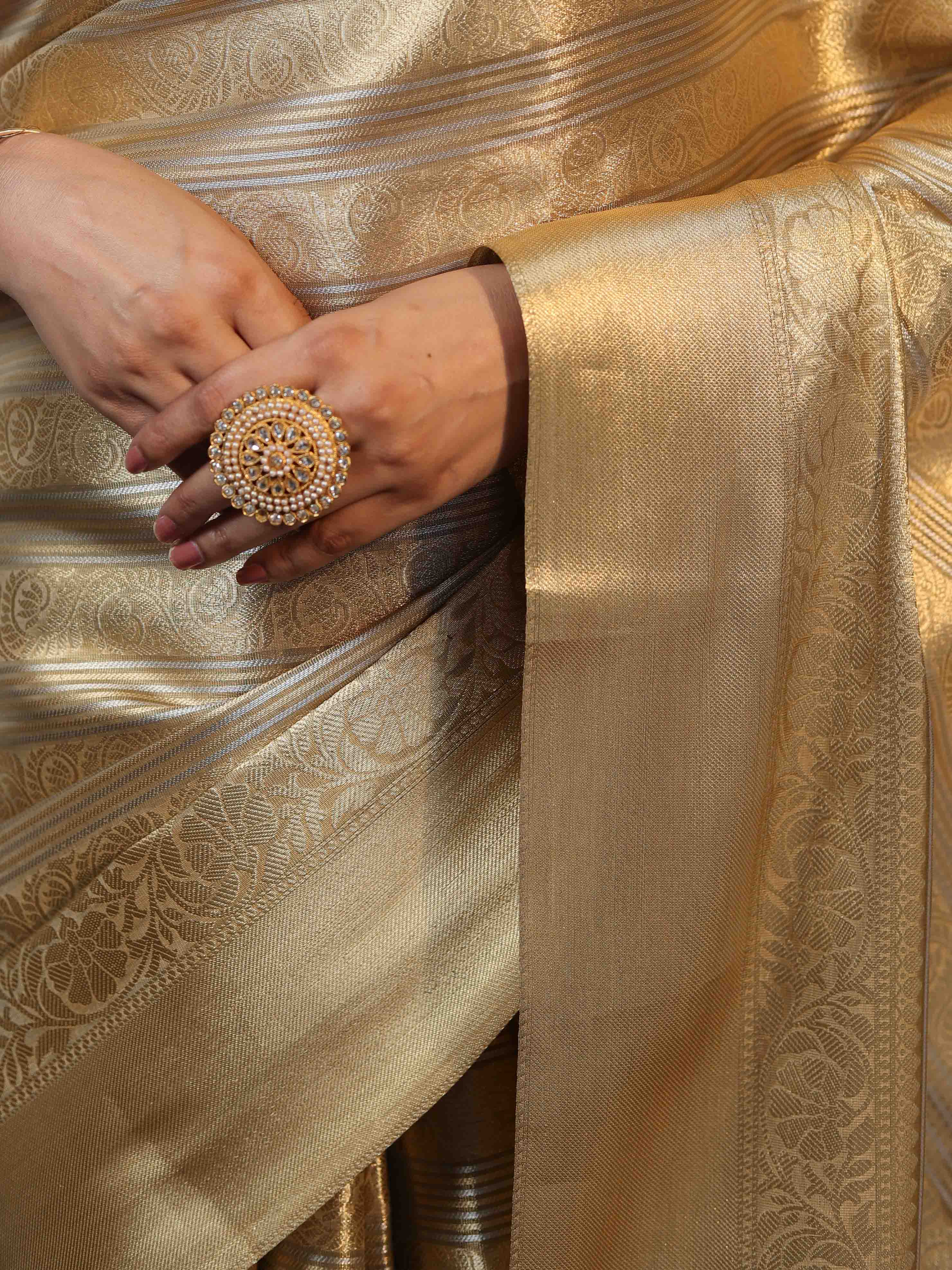 Banarasee Handloom Stripe Pattern Tissue Saree With Border-Gold