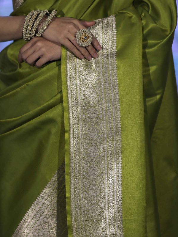 Banarasee Handwoven Plain Semi Katan Saree With Broad Zari Border-Lime Green