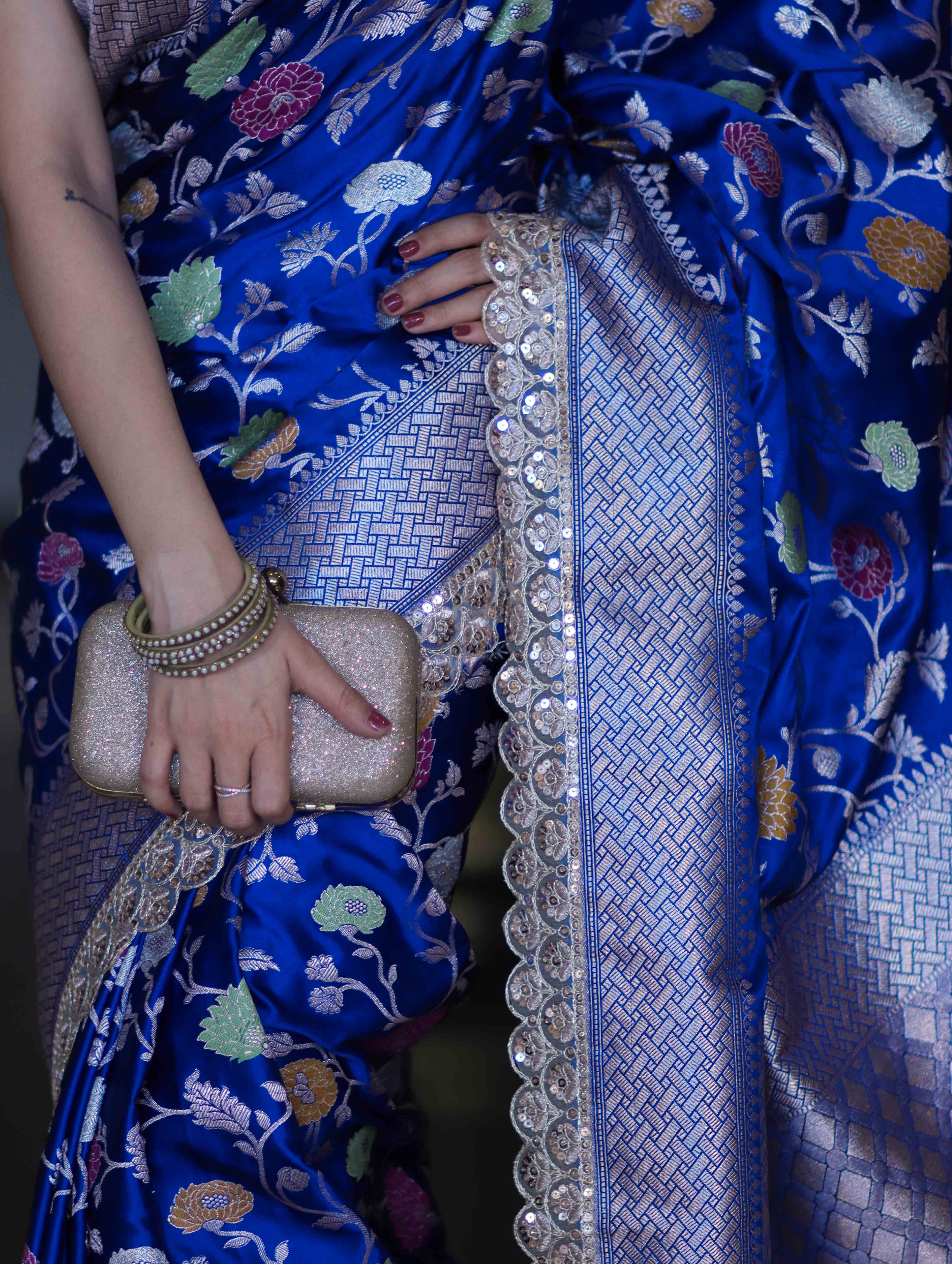 Banarasee Handloom Mashru Silk Saree With Jaal Design & Lace Border-Deep Blue