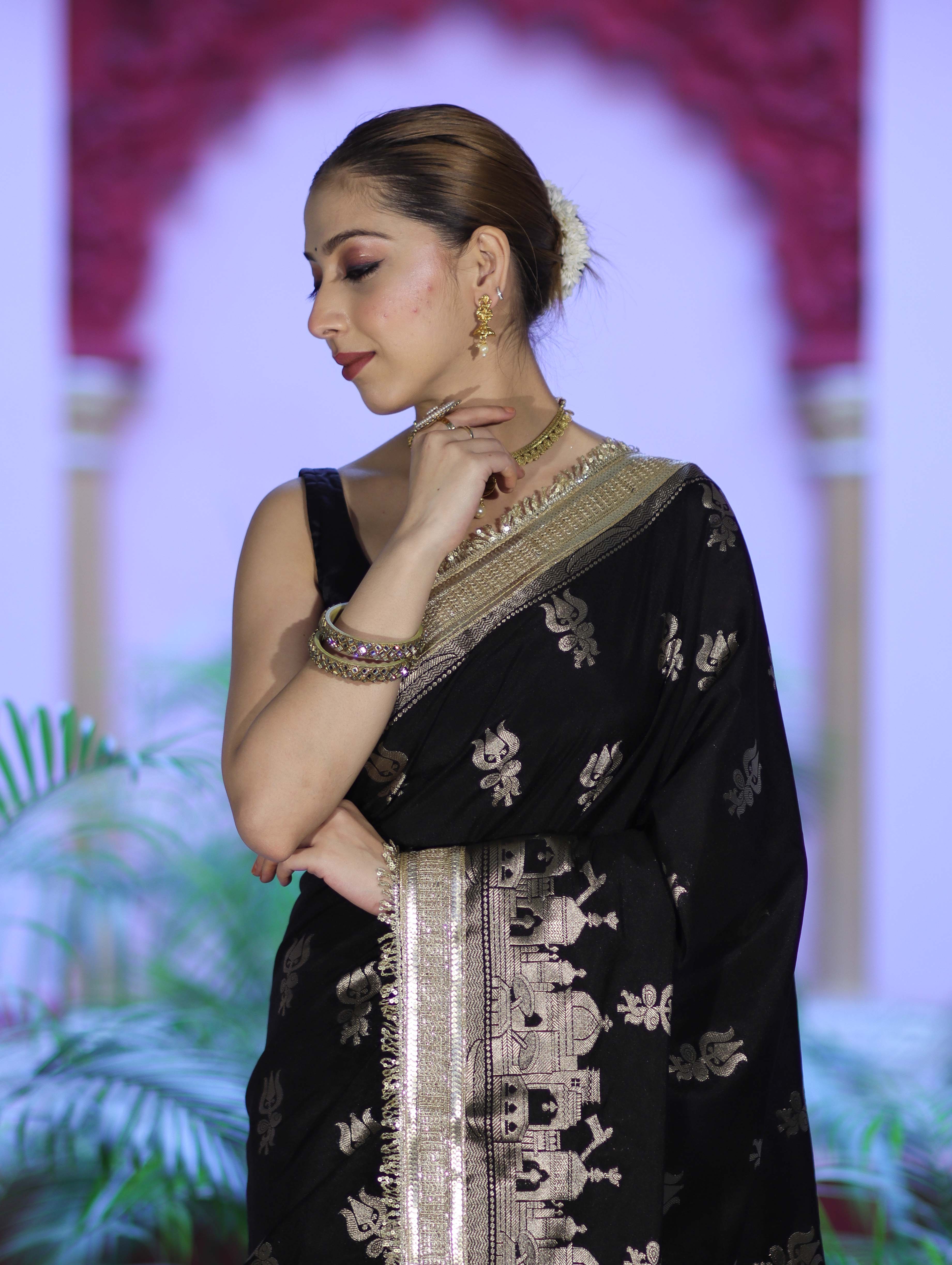 Banarasee Handloom Soft Silk Saree With Trishul Design Ganga Ghat Border & Lace-Black