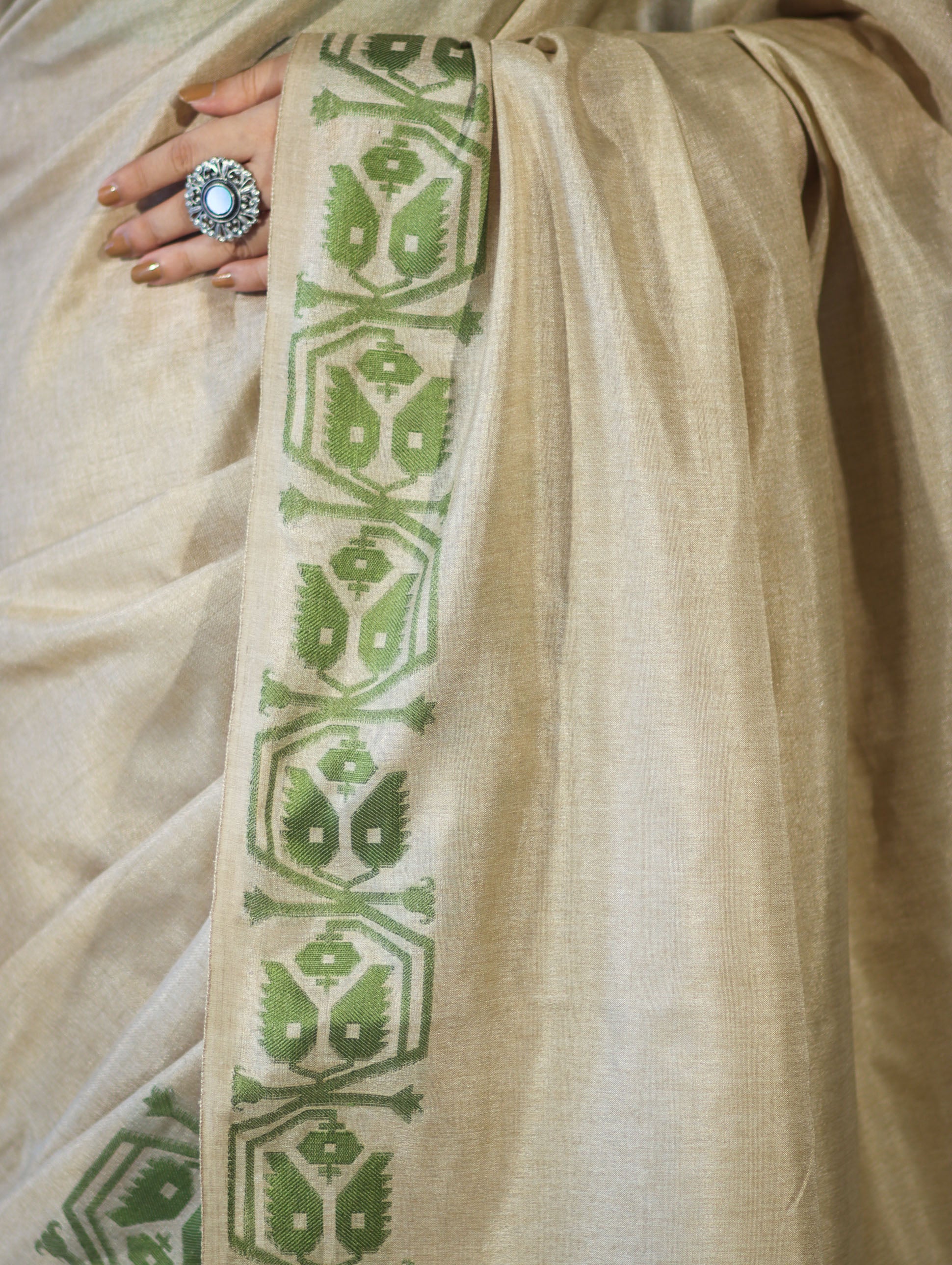 Banarasee Handwoven Semi-Tussar Saree With Contrast Geometric Border-Beige & Green