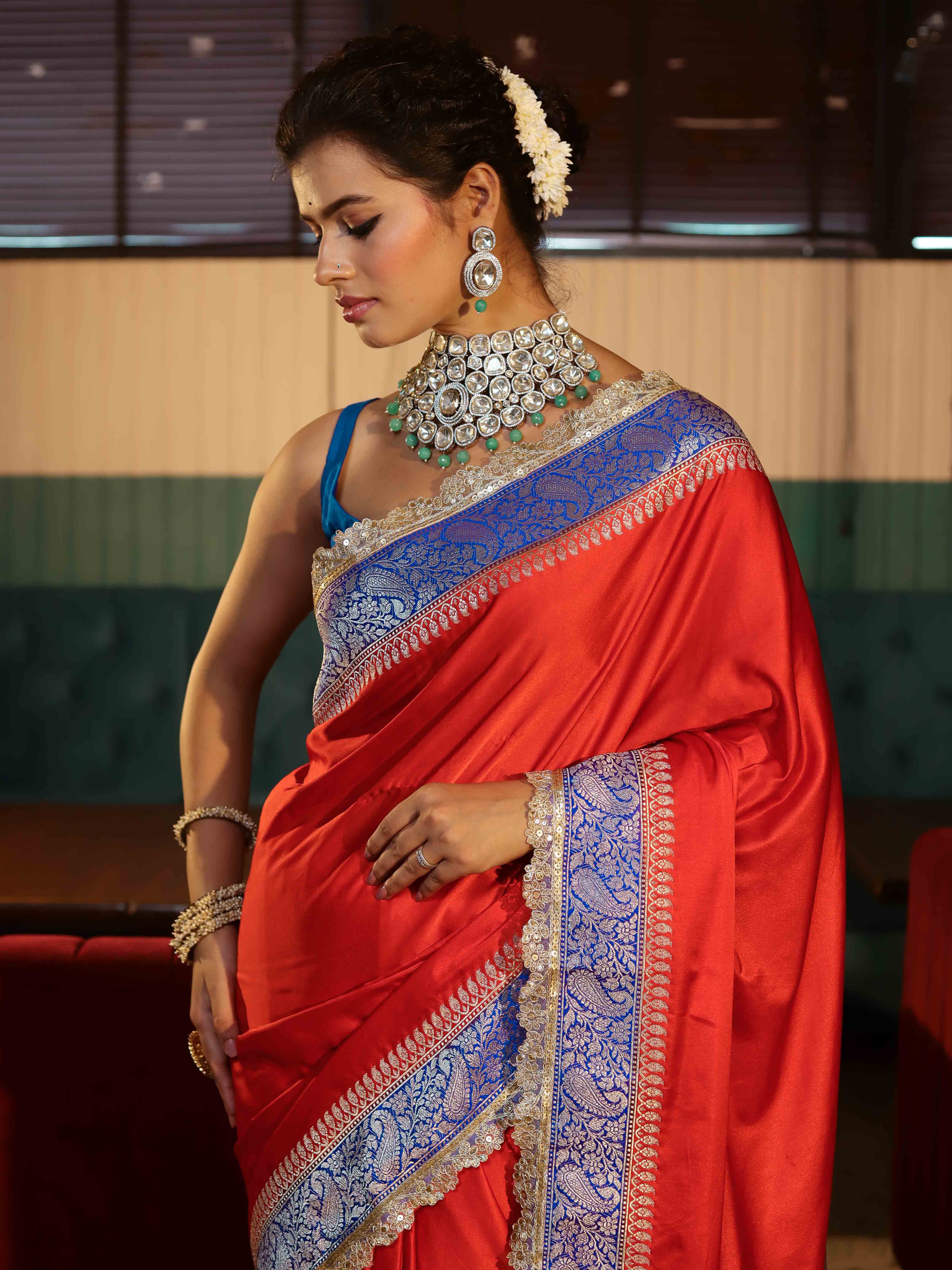 Banarasee Handwoven Mashru Silk Plain Saree With Sona Rupa Zari Contrast Border & Lace-Red & Blue