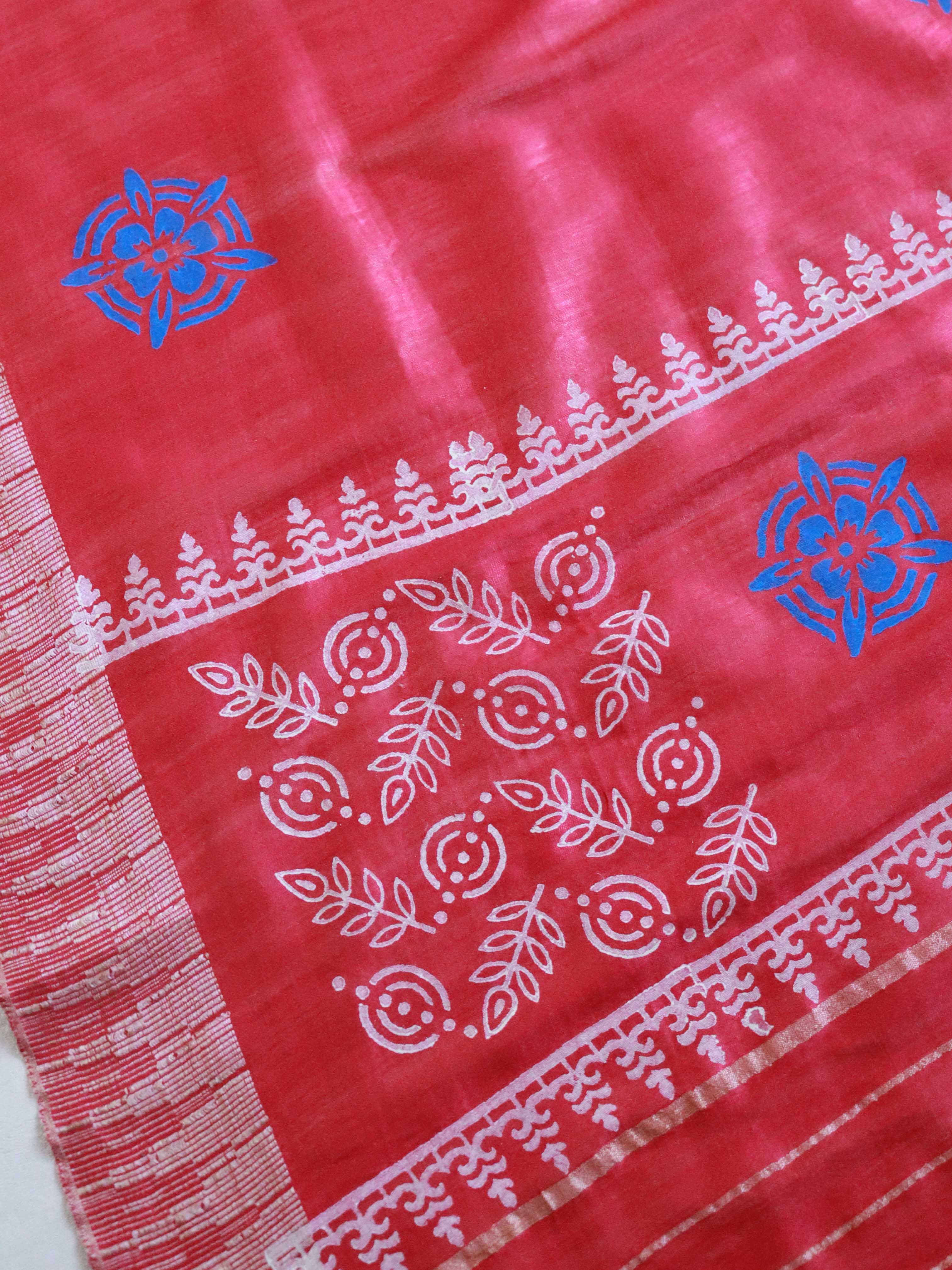 Handloom Block Printed Cotton Silk Salwar Kameez Dupatta Set-Red