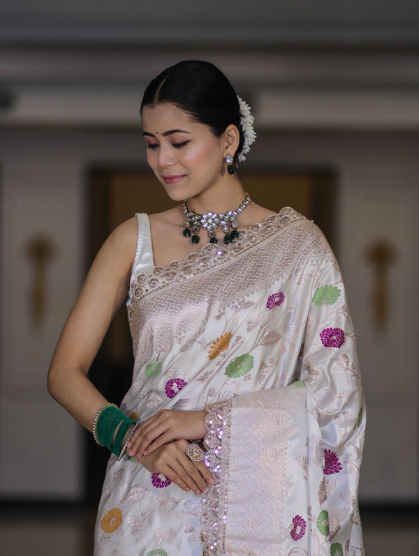 Banarasee Handloom Mashru Silk Saree With Jaal Design & Lace Border-Off White