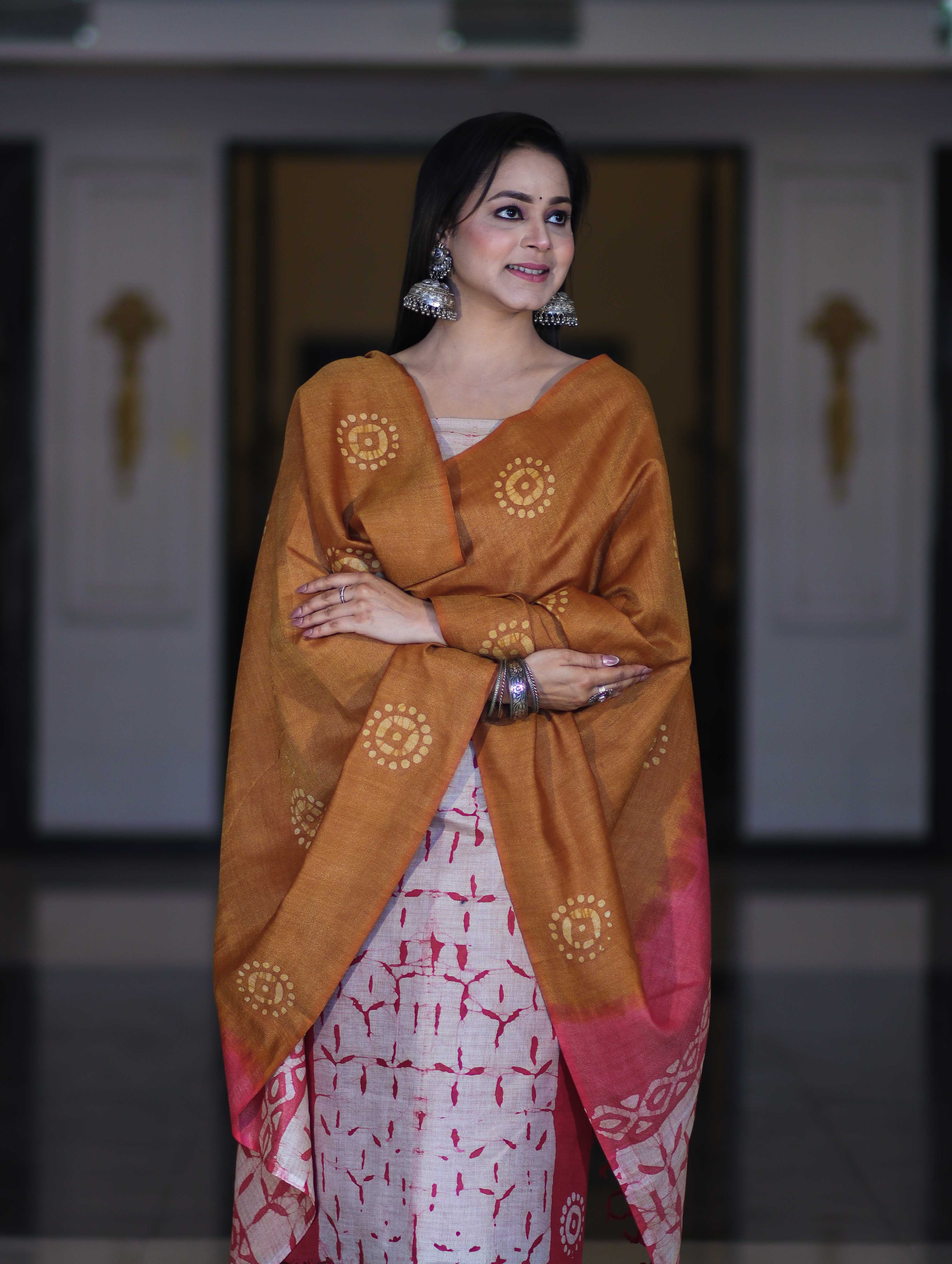 Pure Handloom Khadi Cotton Hand-Dyed Batik Pattern Salwar Kameez Dupatta Set-Dark Mustard & Pink