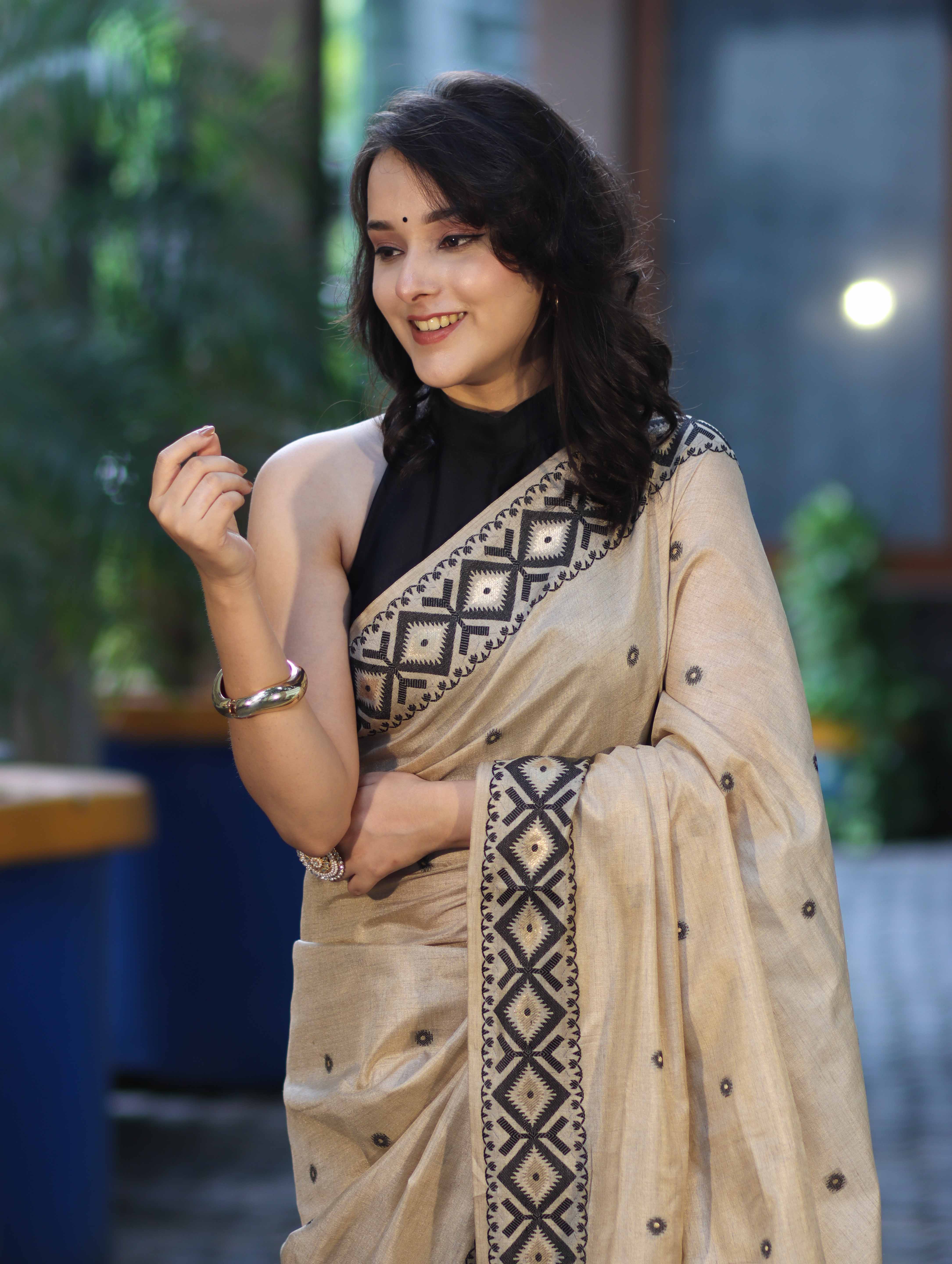 Banarasee Handwoven Semi-Tussar Saree With Resham Work & Geometric Border-Beige & Black