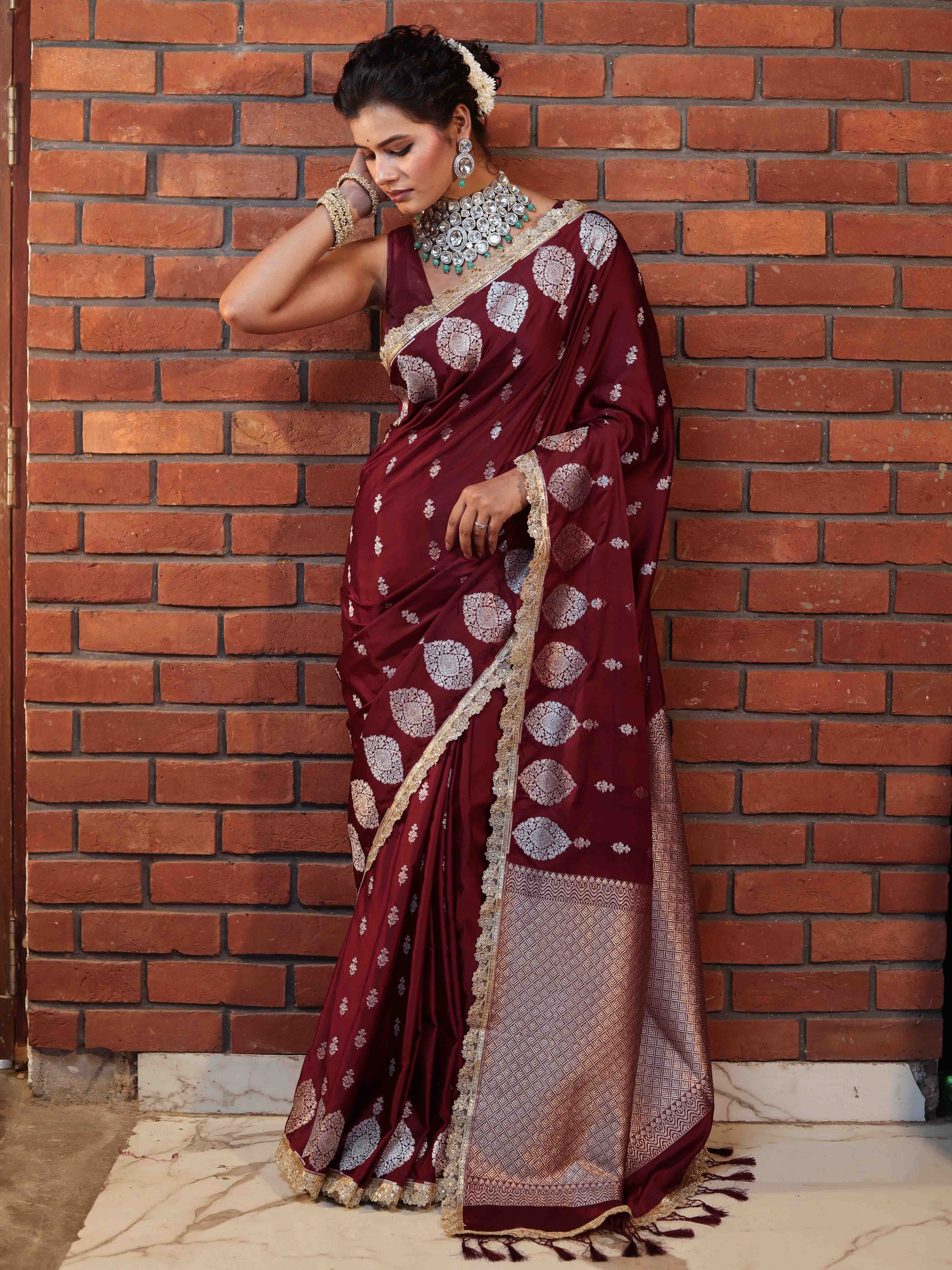 Banarasee Handwoven Mashru Silk Saree With Sona Rupa Zari Buta Design Border & Lace-Dark Maroon