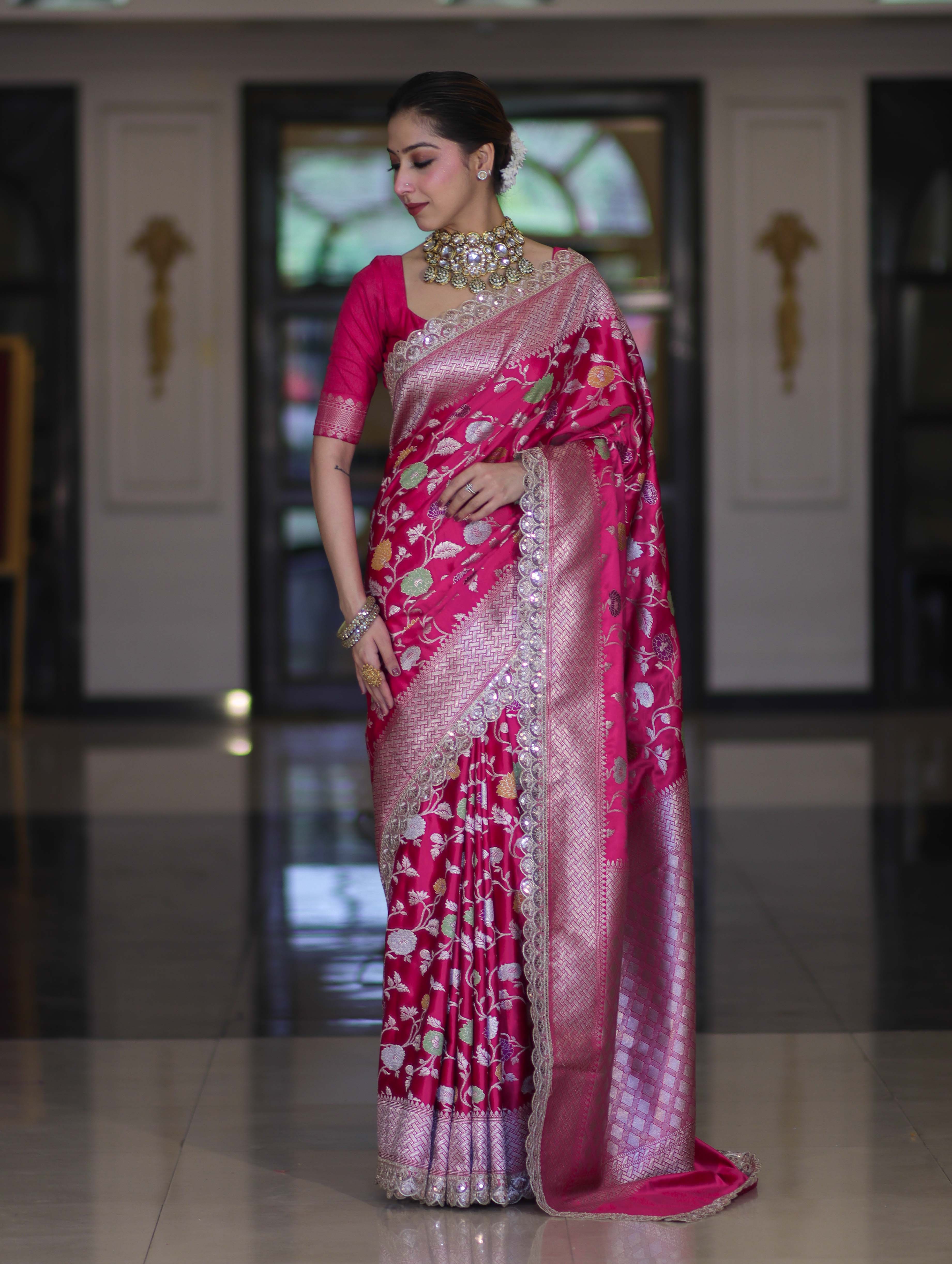 Banarasee Handloom Mashru Silk Saree With Jaal Design & Lace Border-Fuchsia Pink