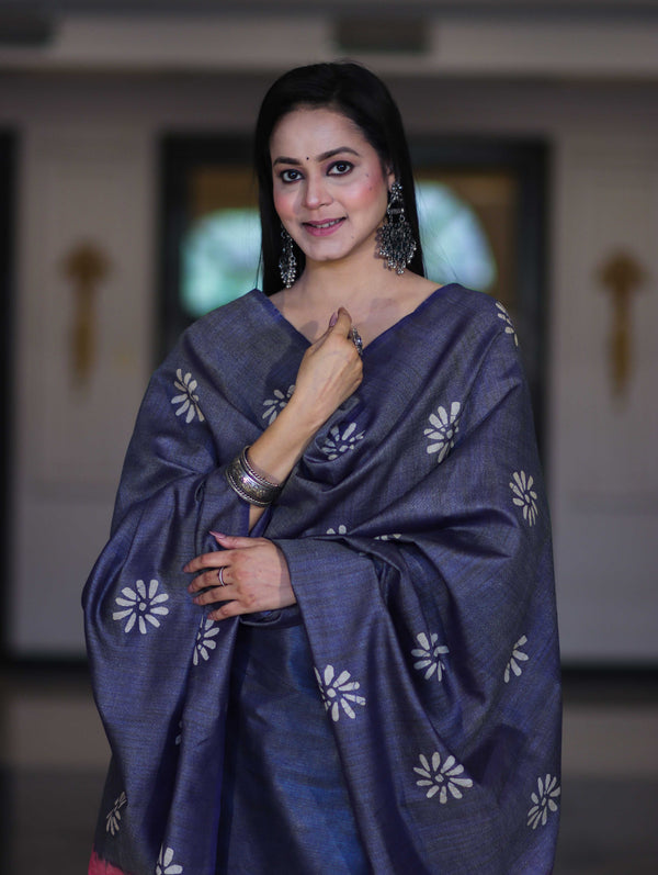 Pure Handloom Khadi Cotton Hand-Dyed Batik Pattern Salwar Kameez Dupatta Set-Blue & Pink