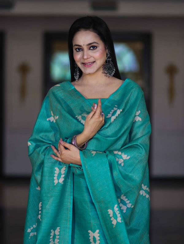 Pure Handloom Khadi Cotton Hand-Dyed Batik Pattern Salwar Kameez Dupatta Set-Green & Orange