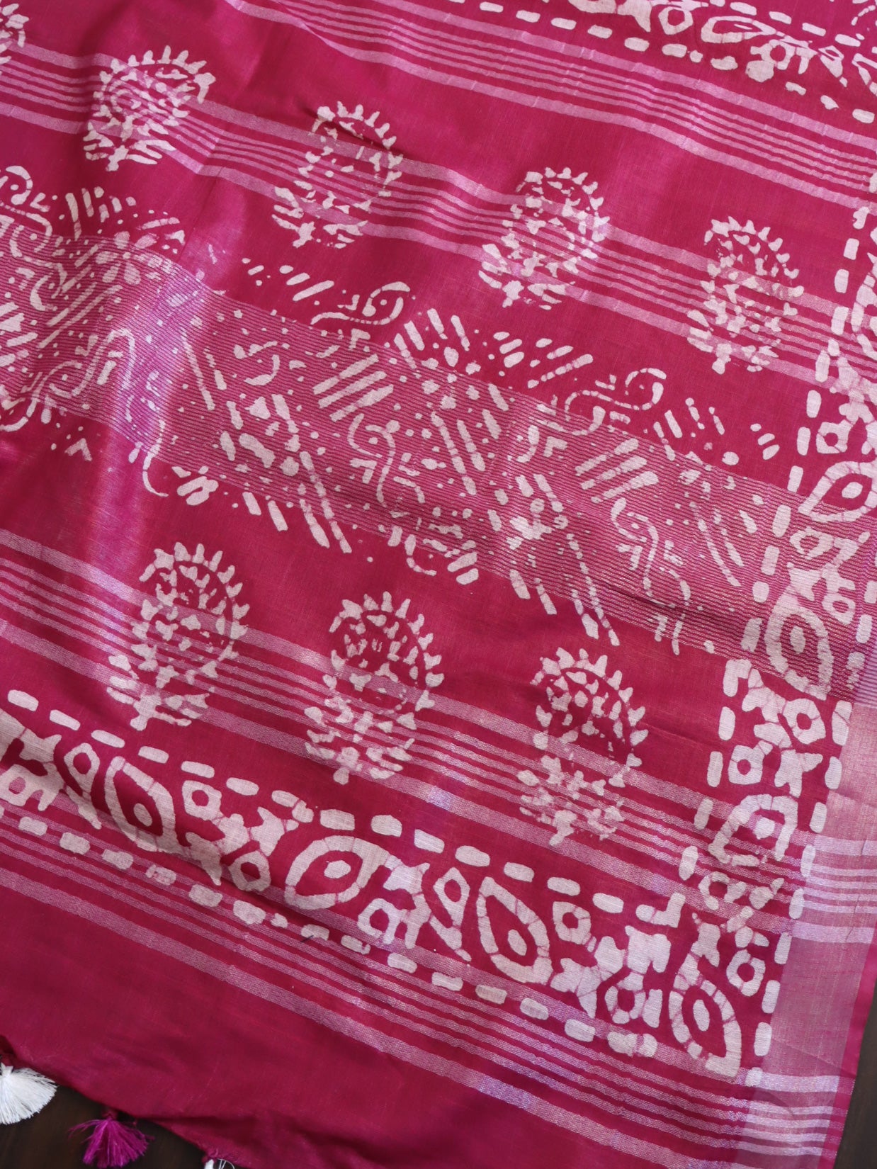 Bhagalpur Handloom Pure Linen Cotton Batik Pattern Saree-Pink