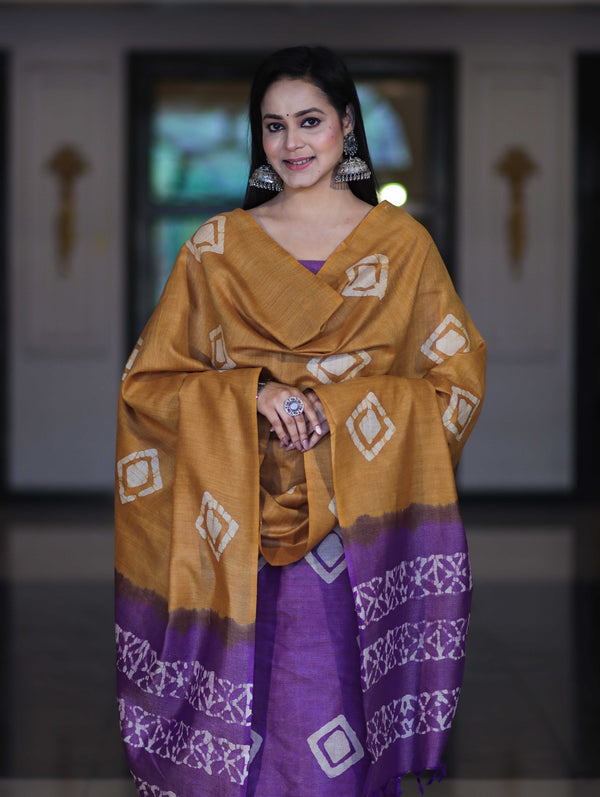 Pure Handloom Khadi Cotton Hand-Dyed Batik Pattern Salwar Kameez Dupatta Set-Violet & Mustard Yellow