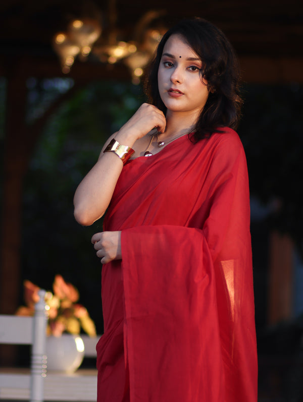 Banarasee Handloom Plain Cotton Silk Saree With Contrast Pallu-Red