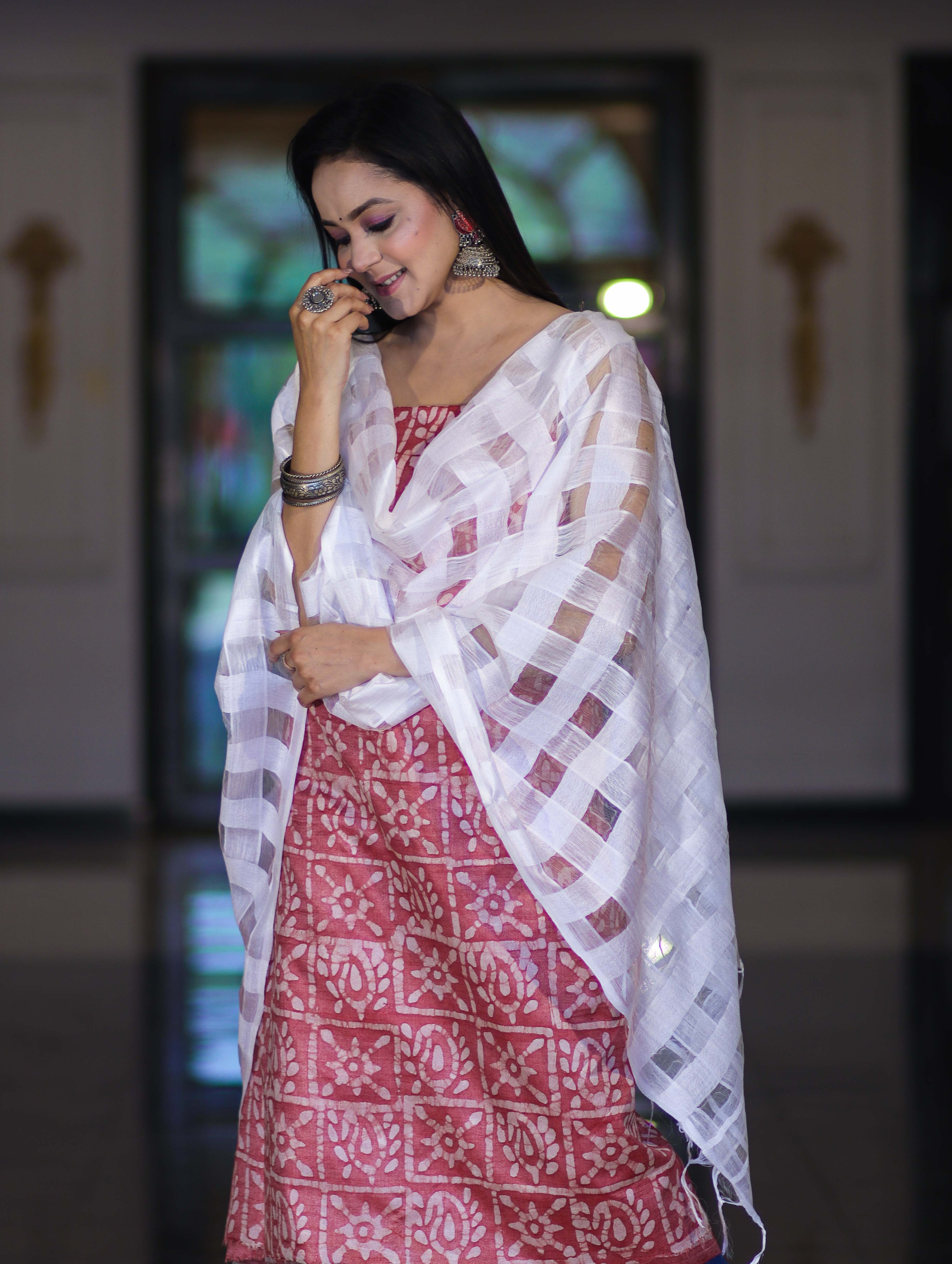 Handloom Block Printed Khadi Cotton Salwar Kameez With Dupatta Set-Red & White