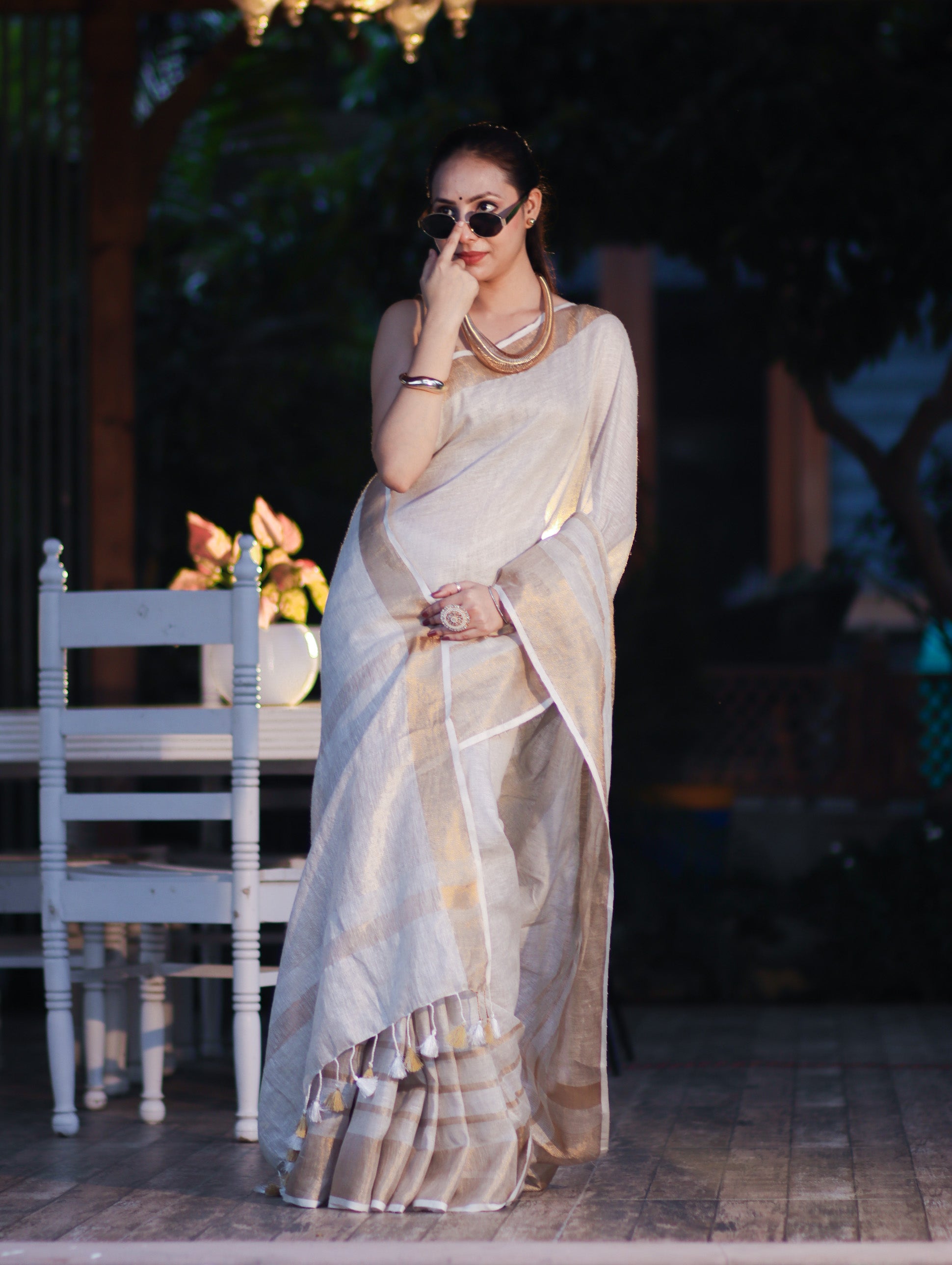 Banarasee Handloom Pure Linen Saree With Gold Zari Border-Off White