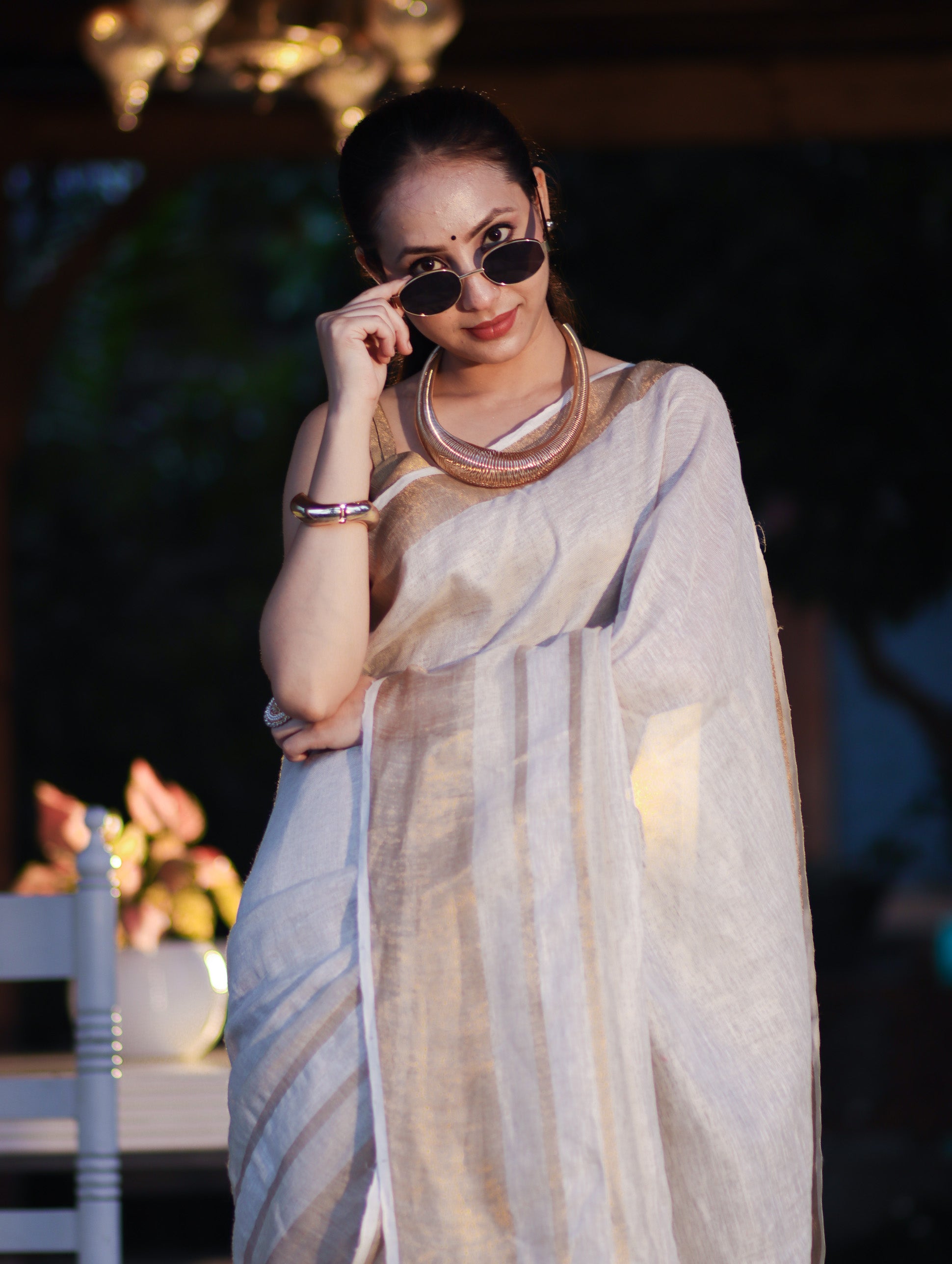 Banarasee Handloom Pure Linen Saree With Gold Zari Border-Off White