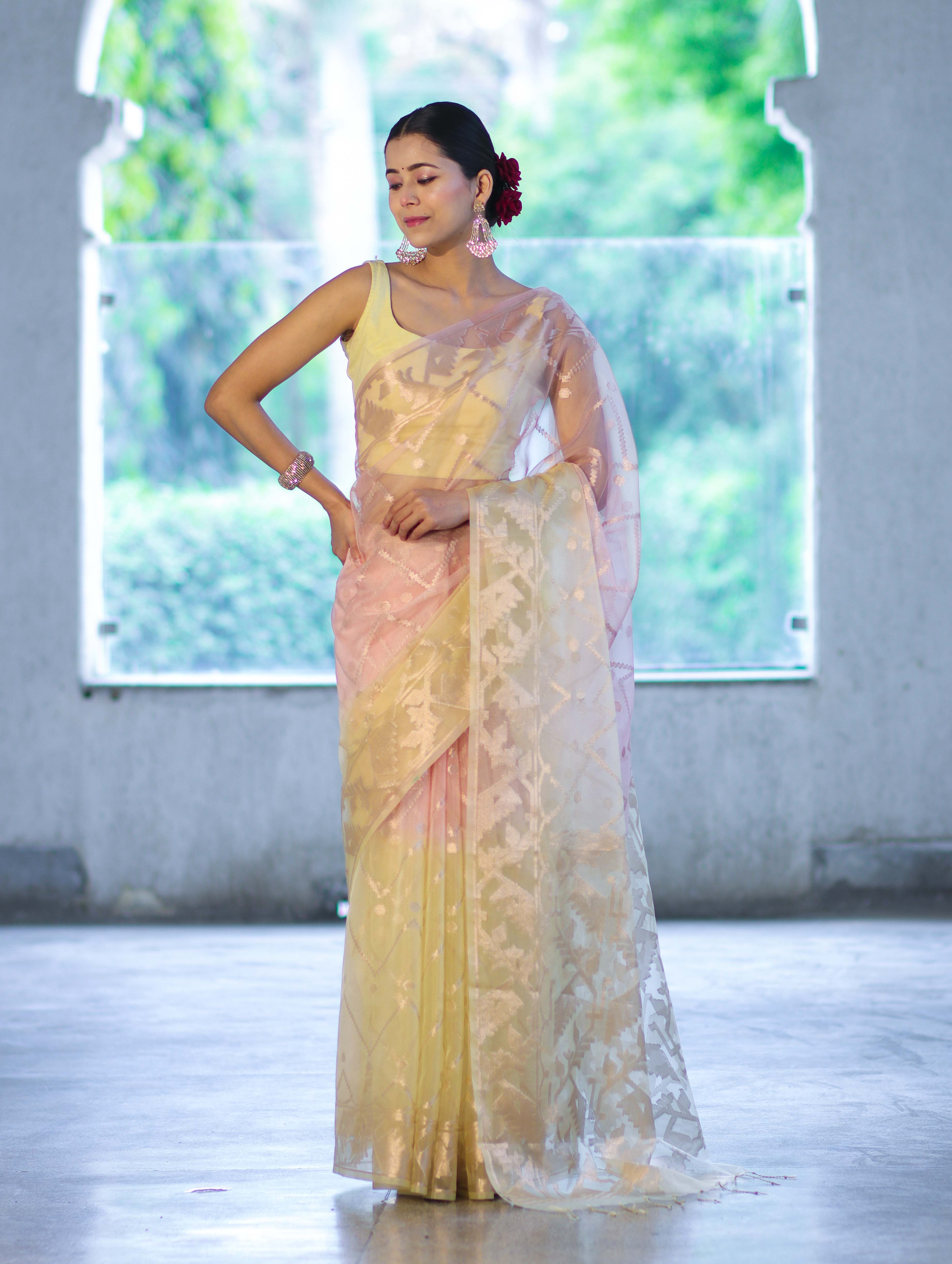 Banarasee Dual Color Organza Saree With Zari Jaal Design-Peach & Light Yellow