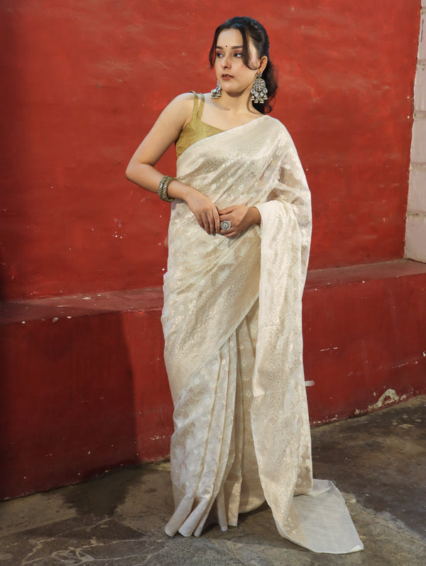 Banarasee Handloom Pure Cotton Silk Saree With Zari Jaal Design-Off White